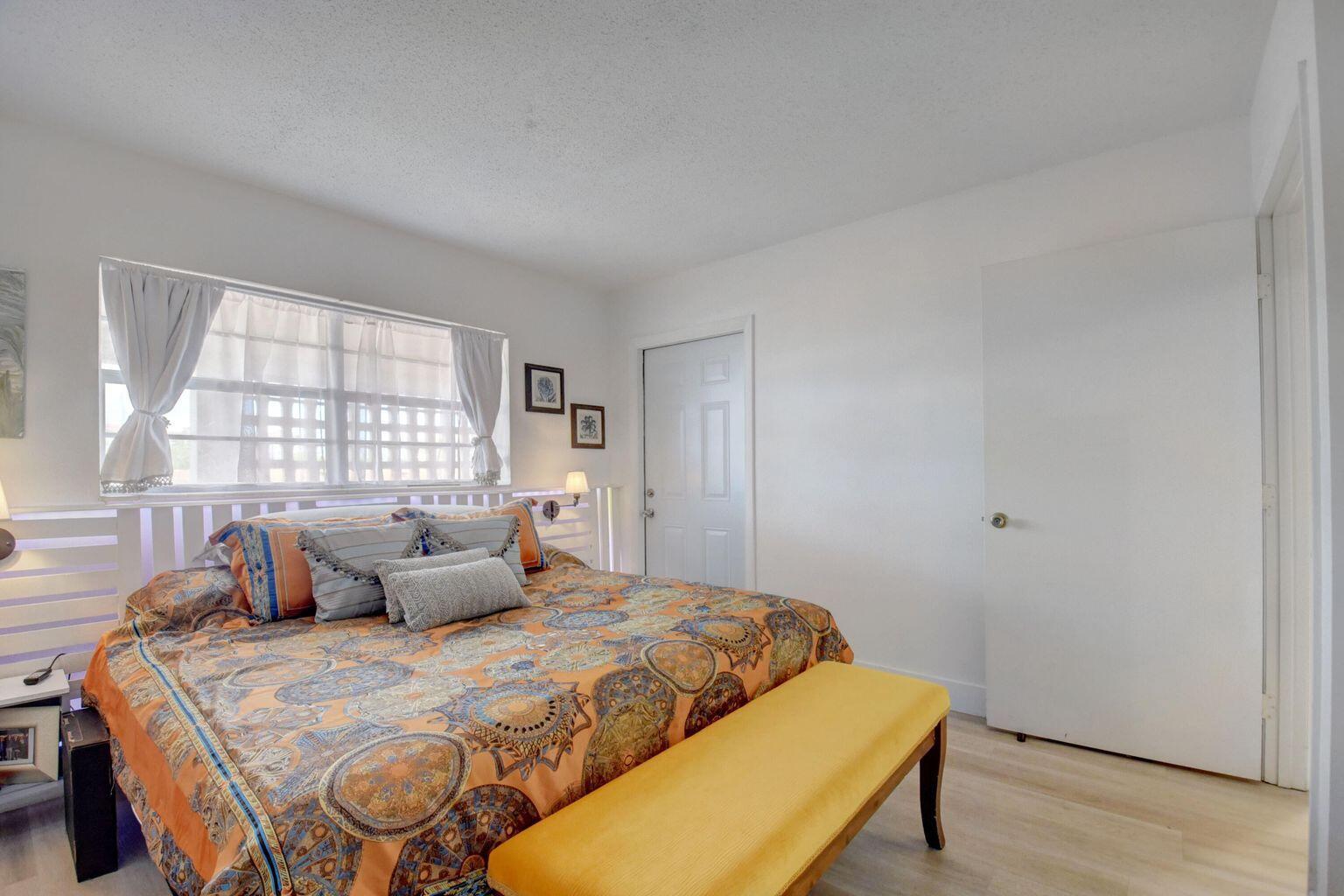 25 SE 13th Street C5