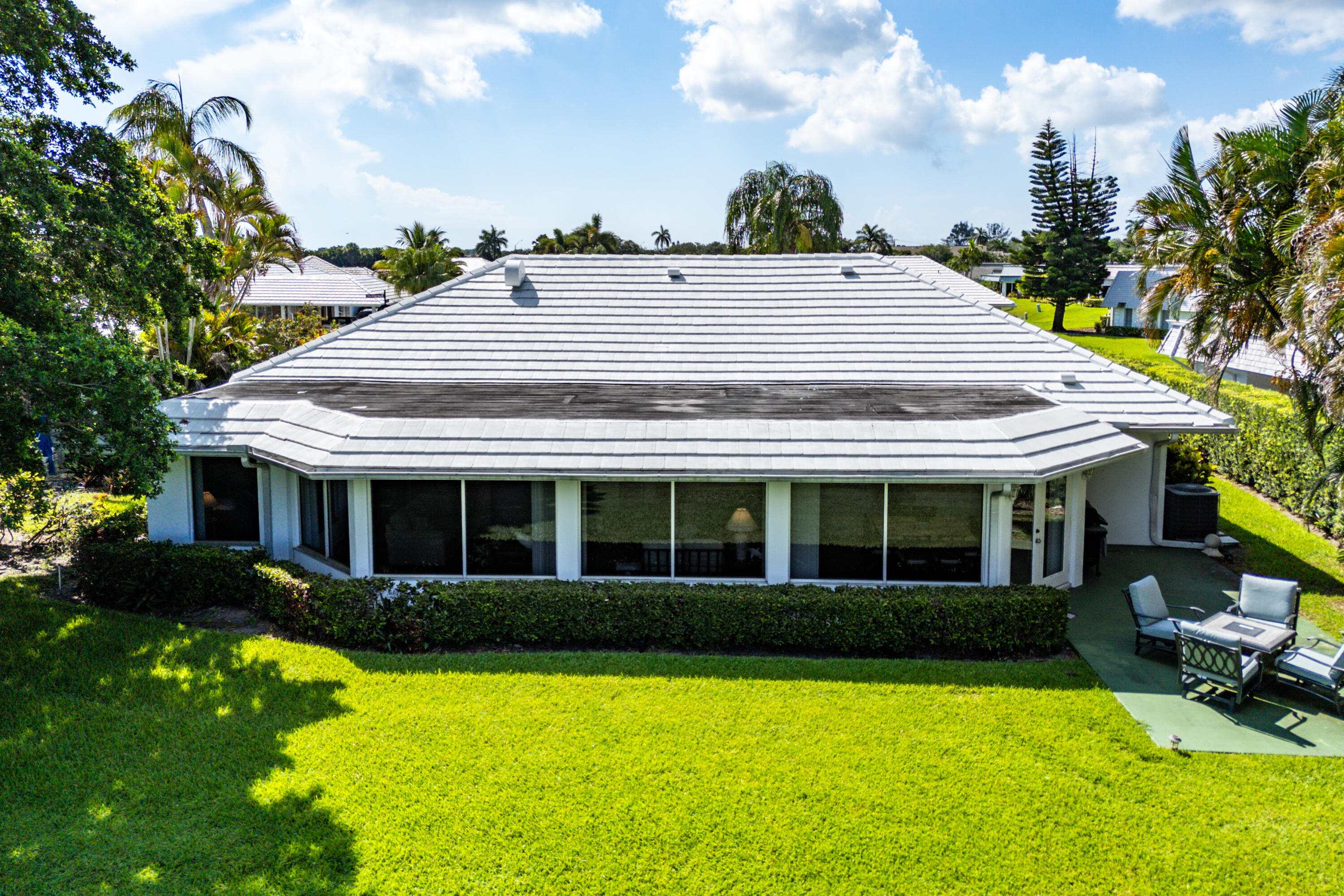 367 Villa Drive S