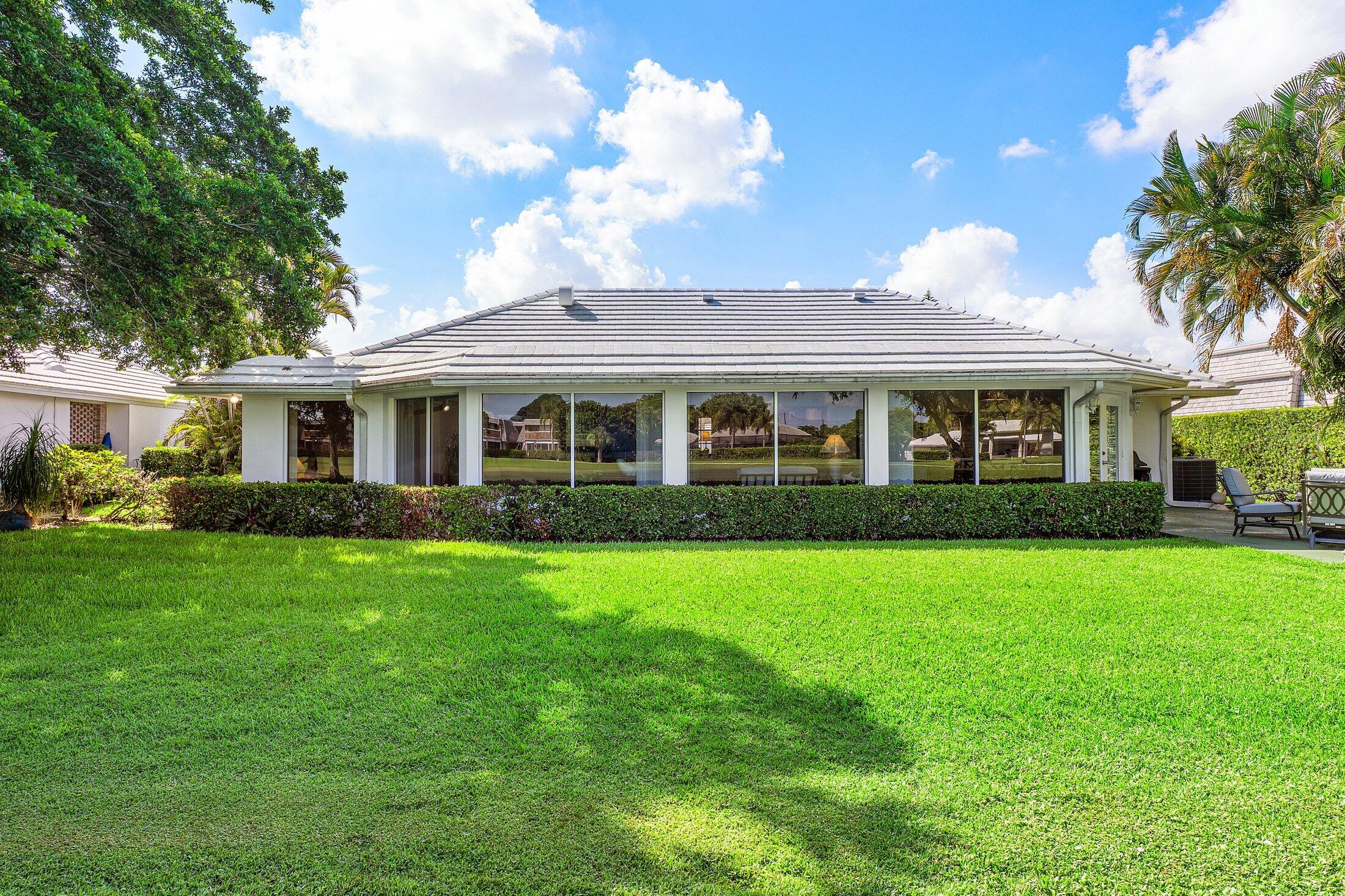 367 Villa Drive S