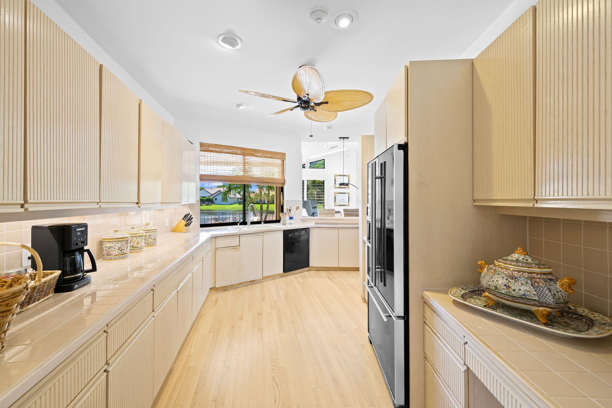 4885 Regency Court