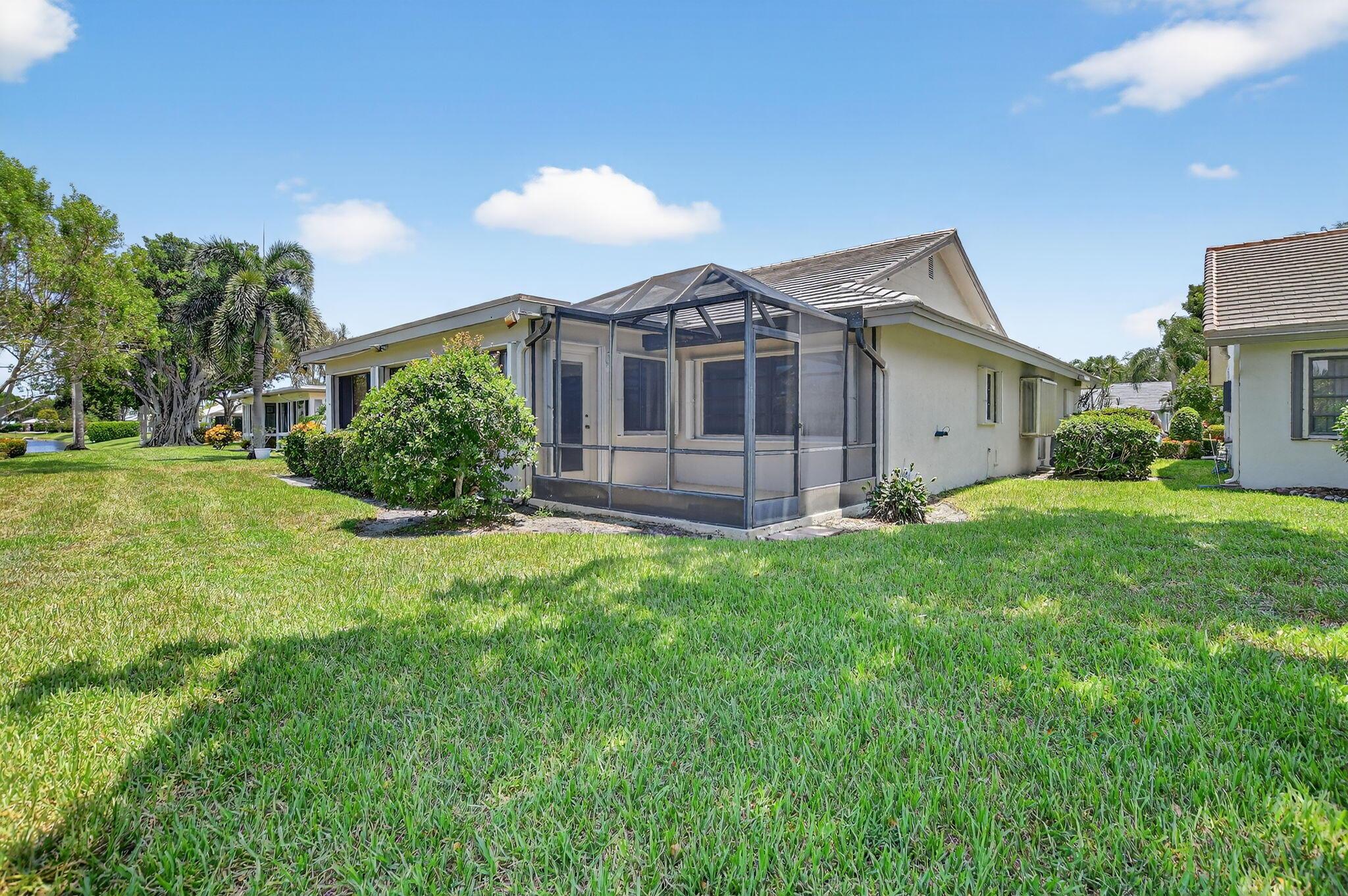 6581 Casabella Lane
