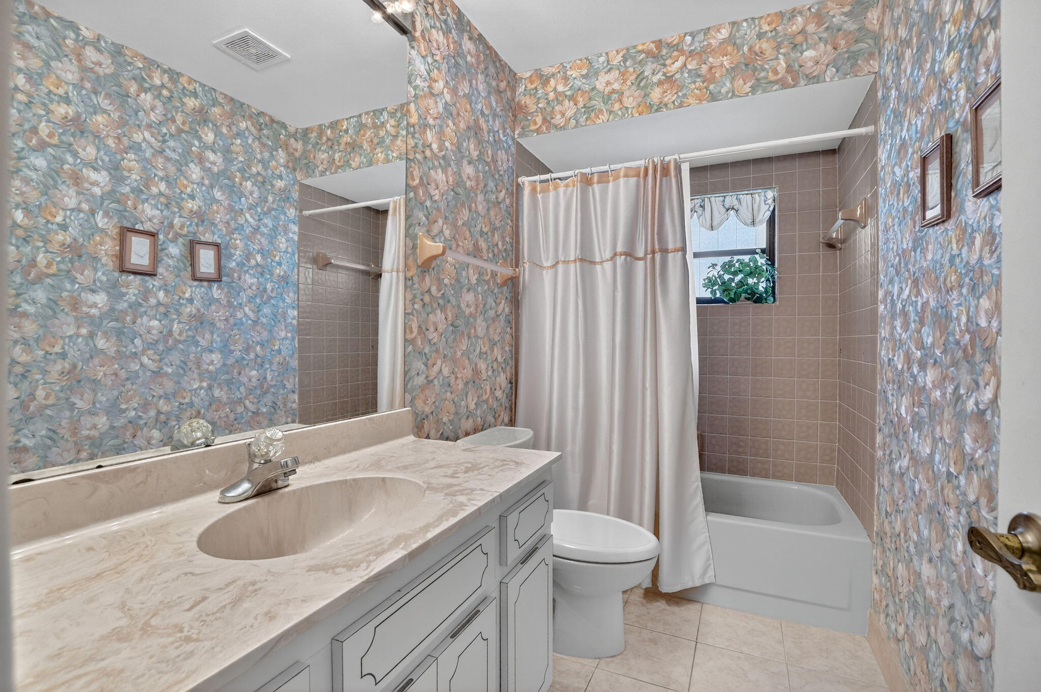 6581 Casabella Lane