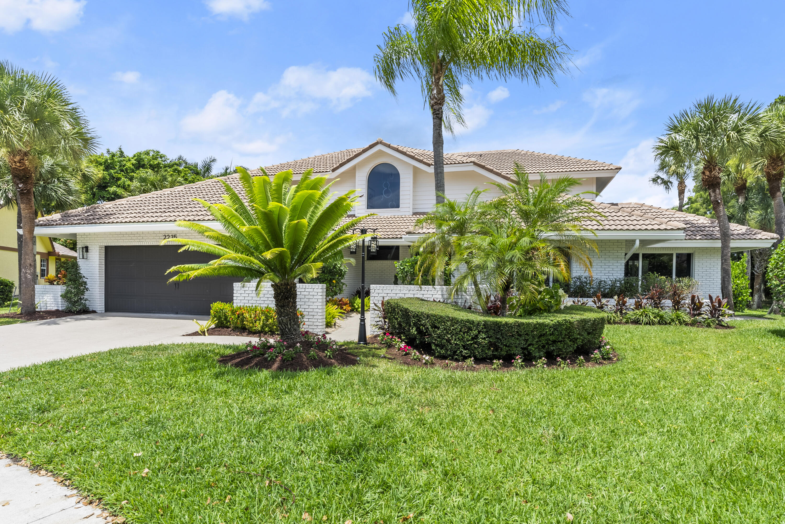 2235 SW 12th Place