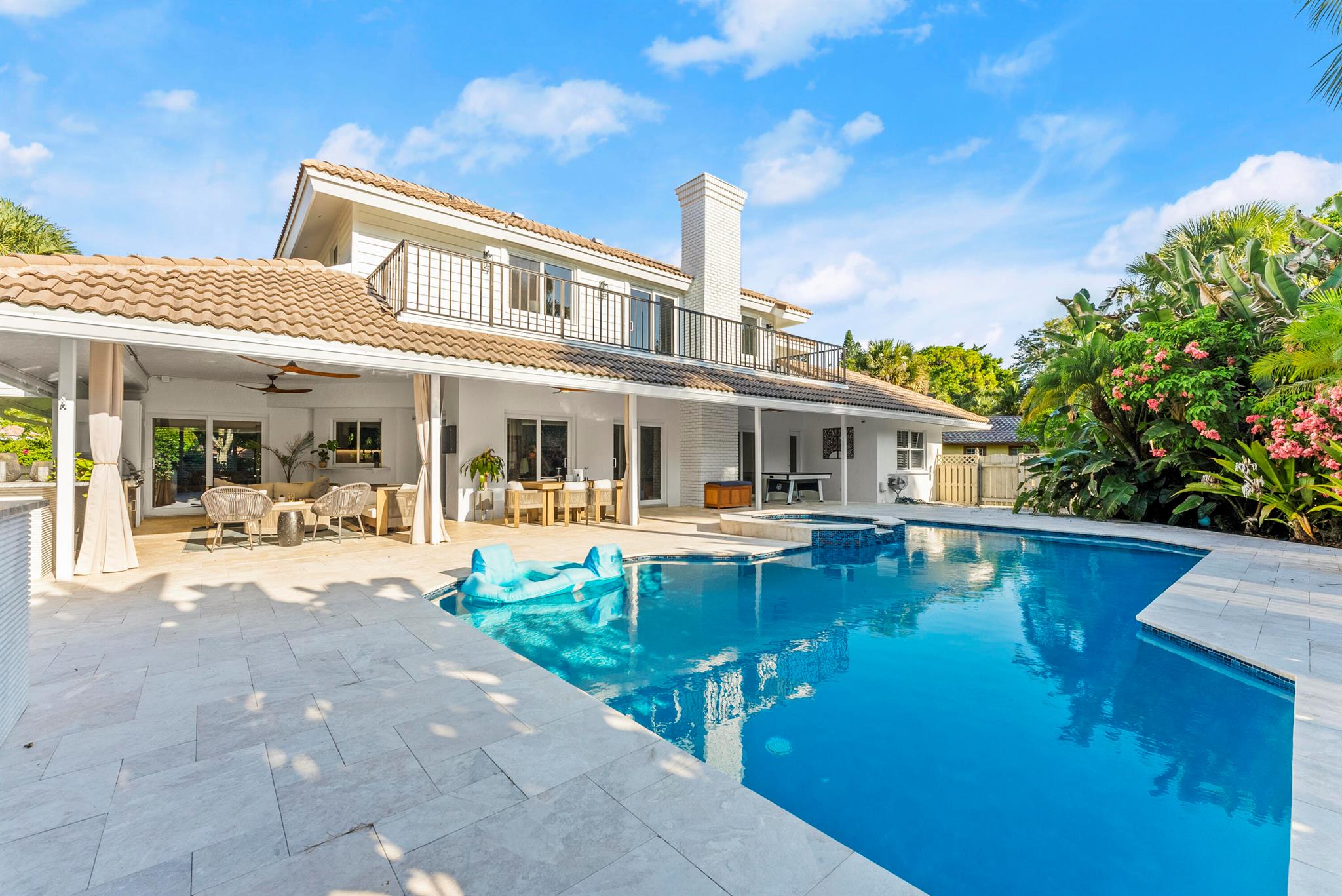 2235 SW 12th Place