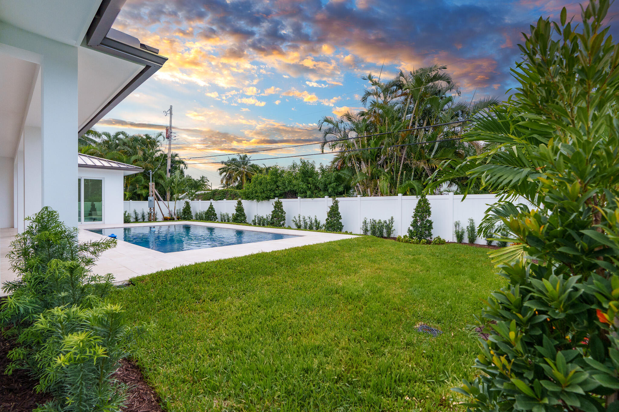 803 Sunset Road