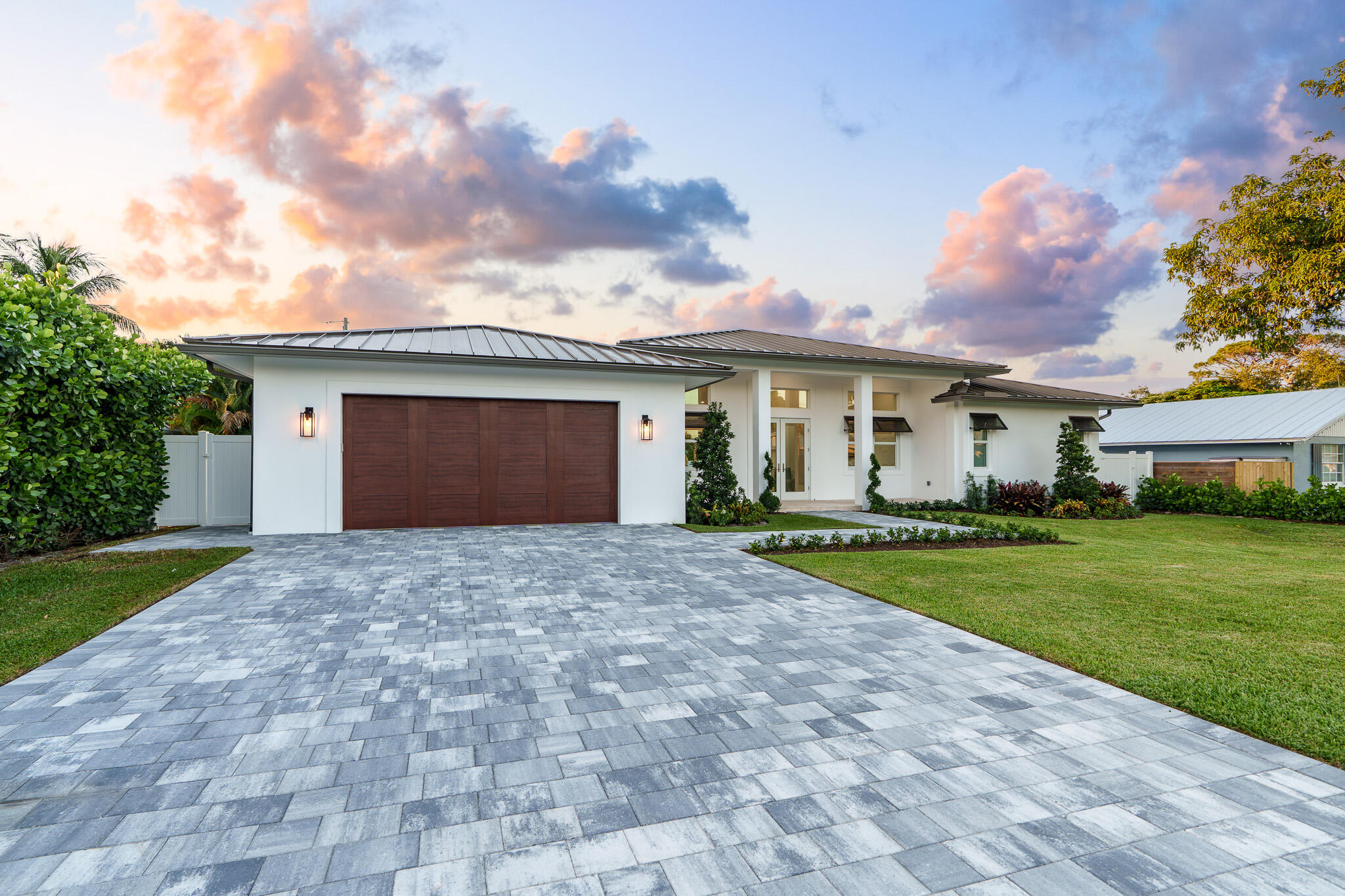 803 Sunset Road