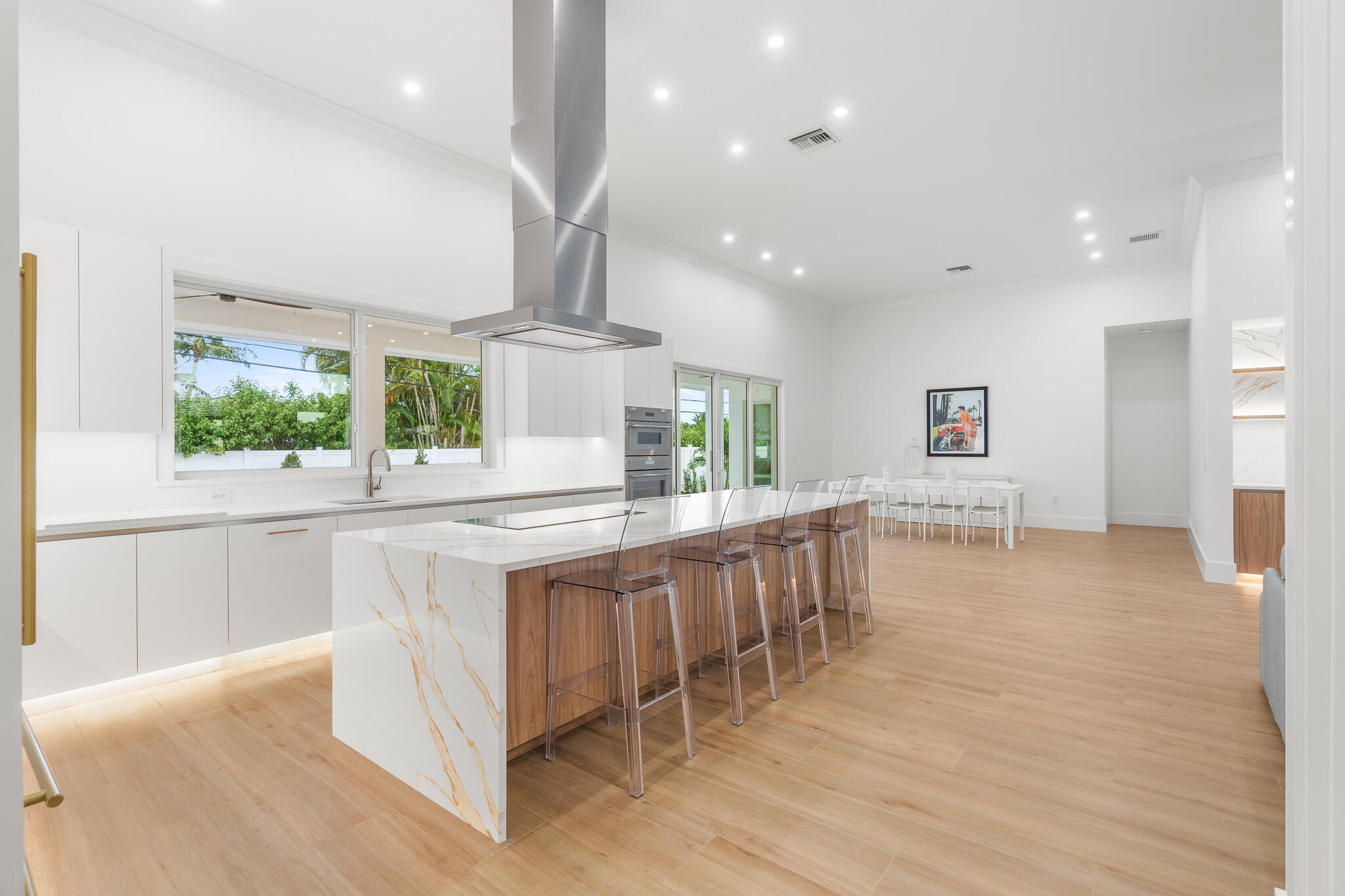 803 Sunset Road