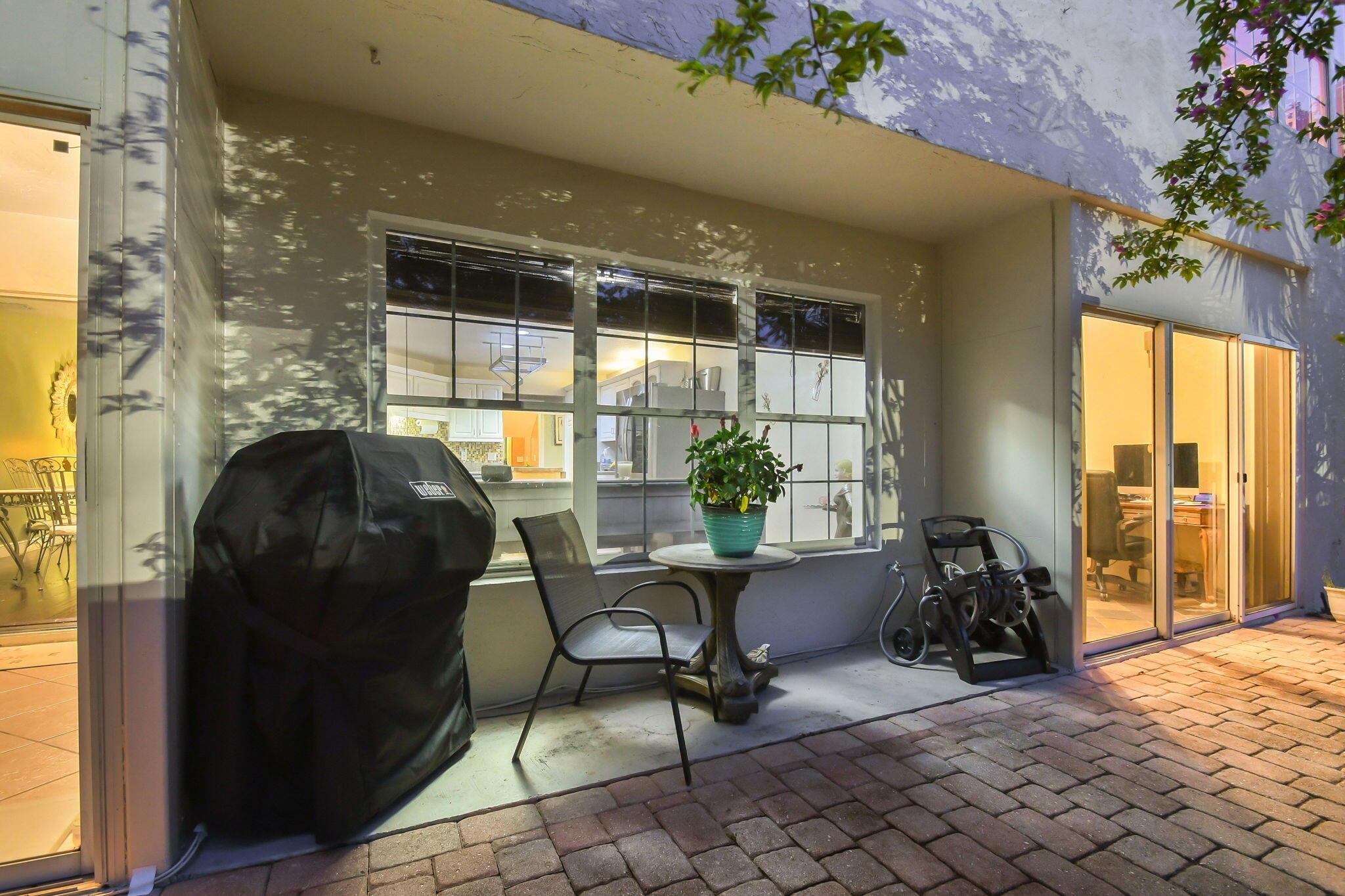 5565 American Circle