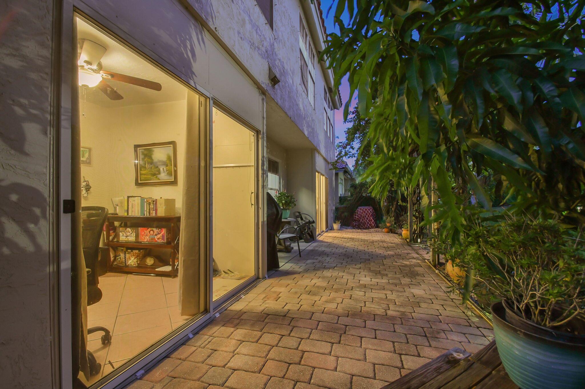 5565 American Circle