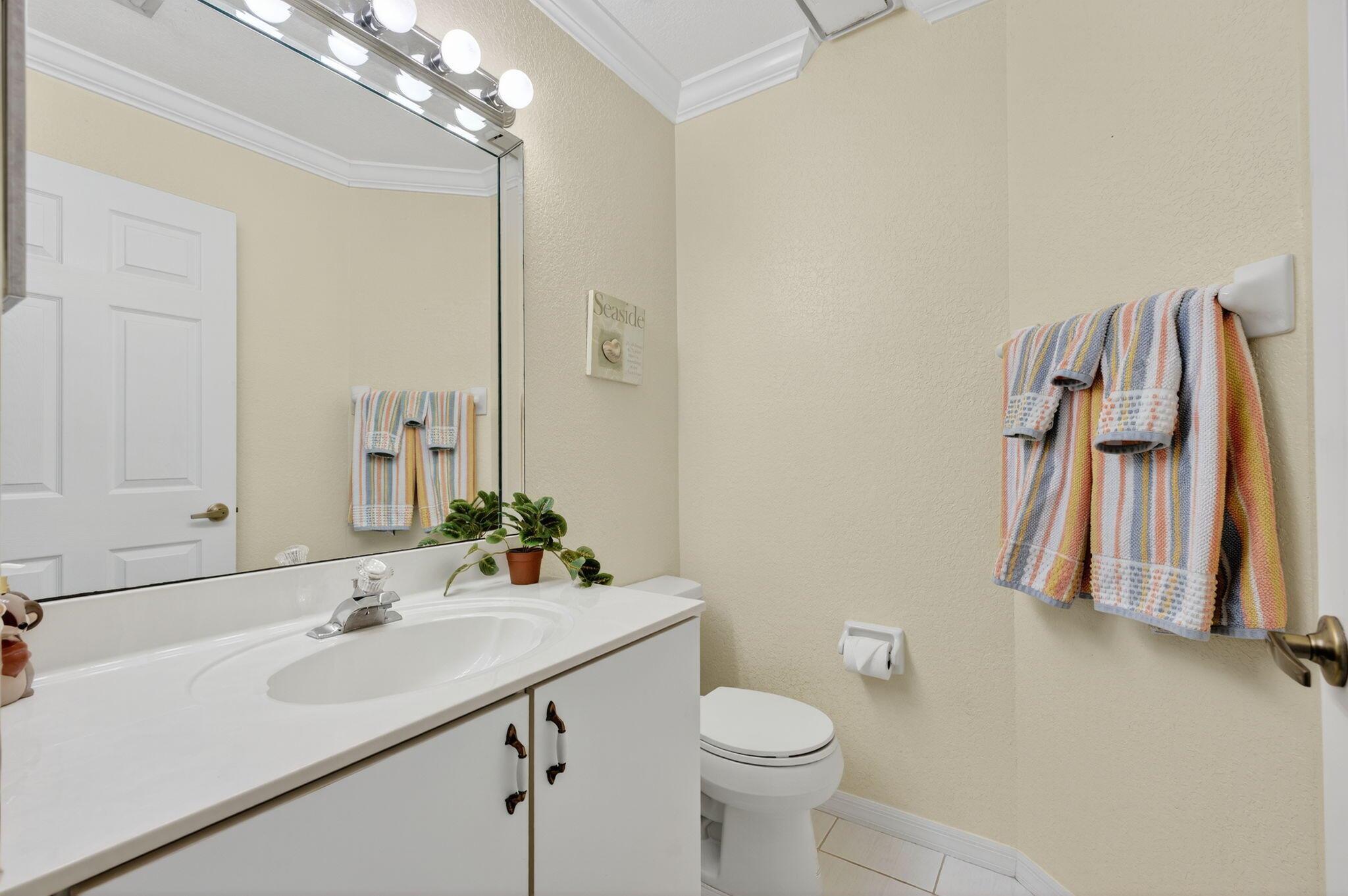 5565 American Circle