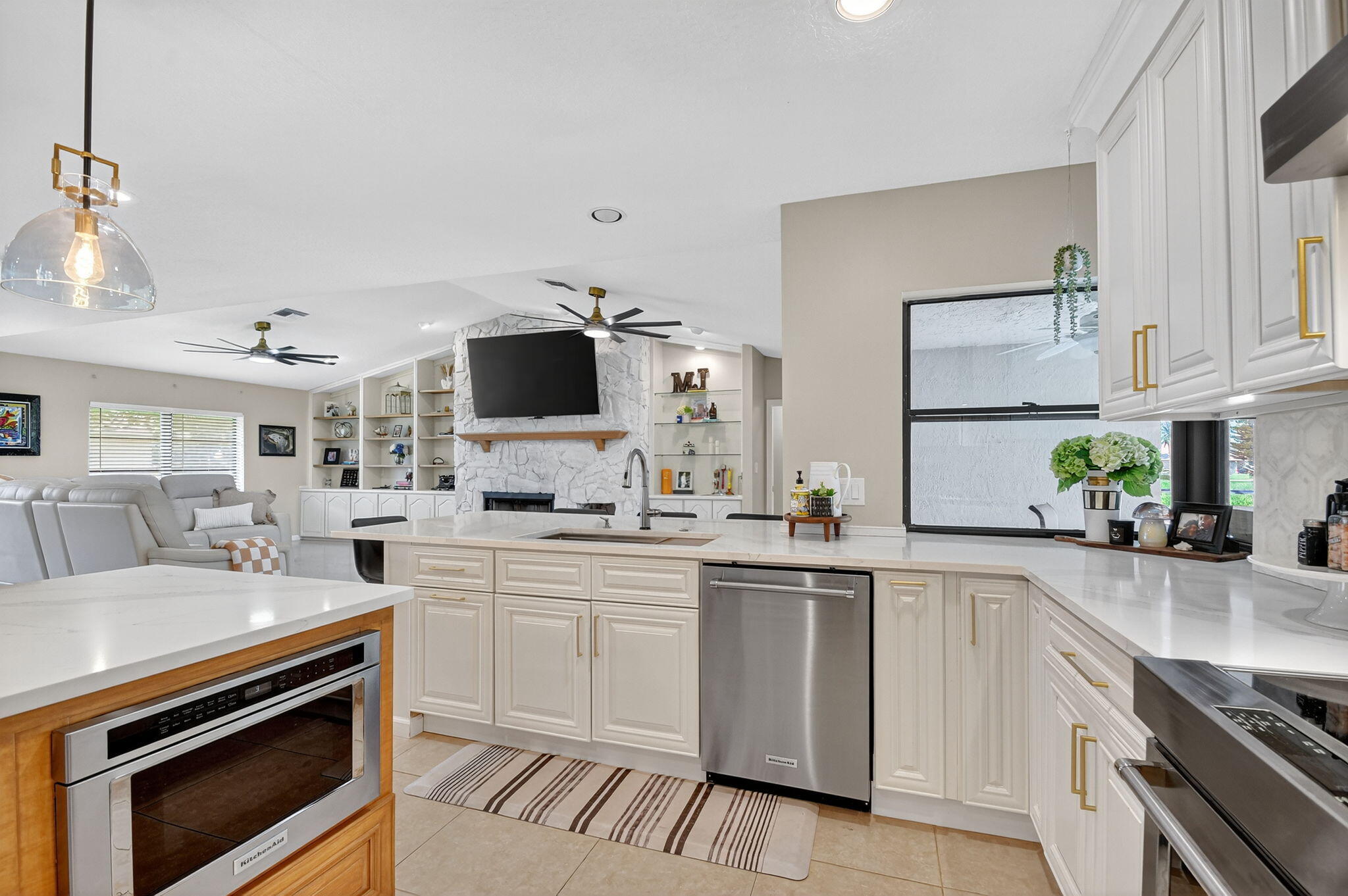 4270 Fox Trace
