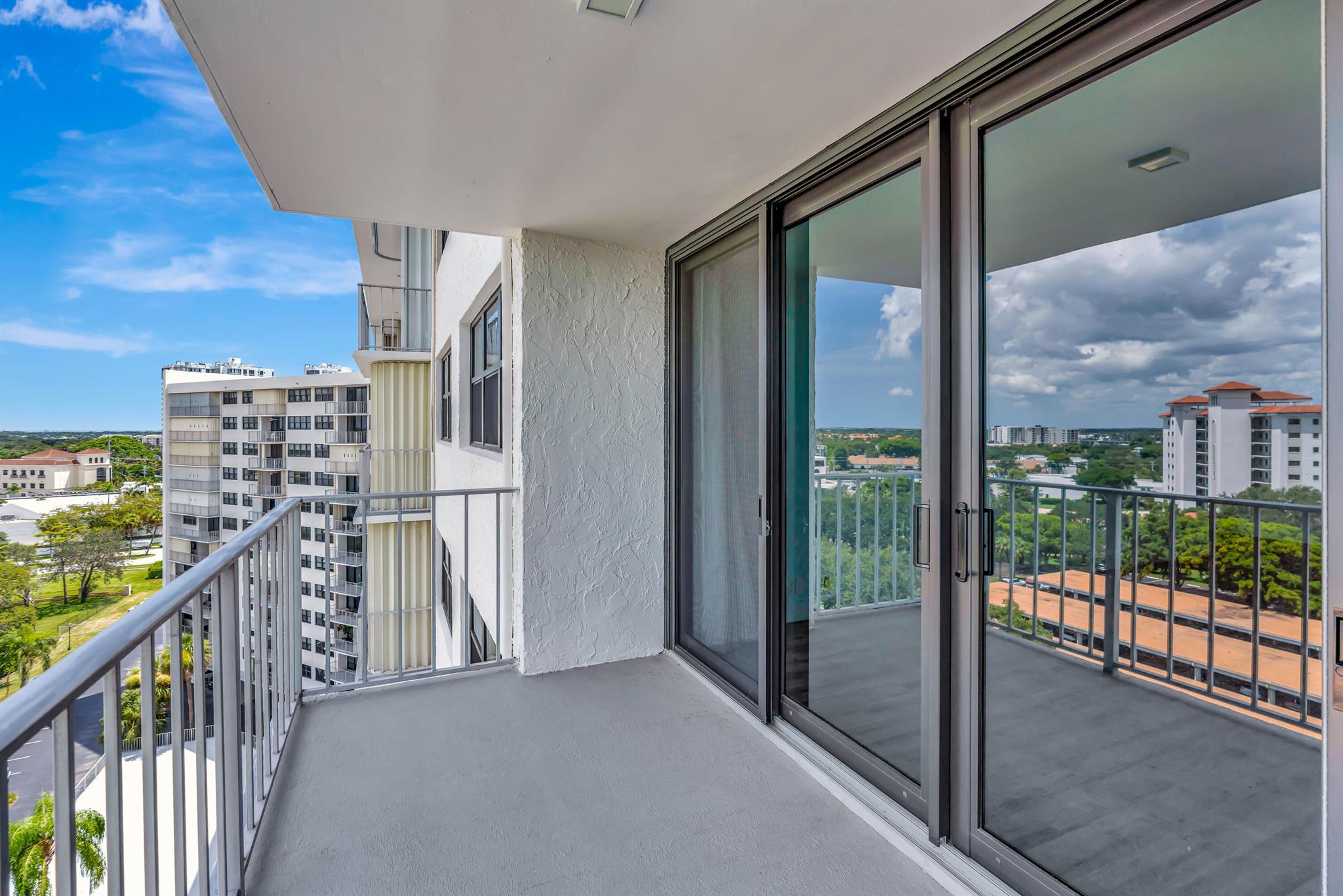 336 Golfview Road 1104