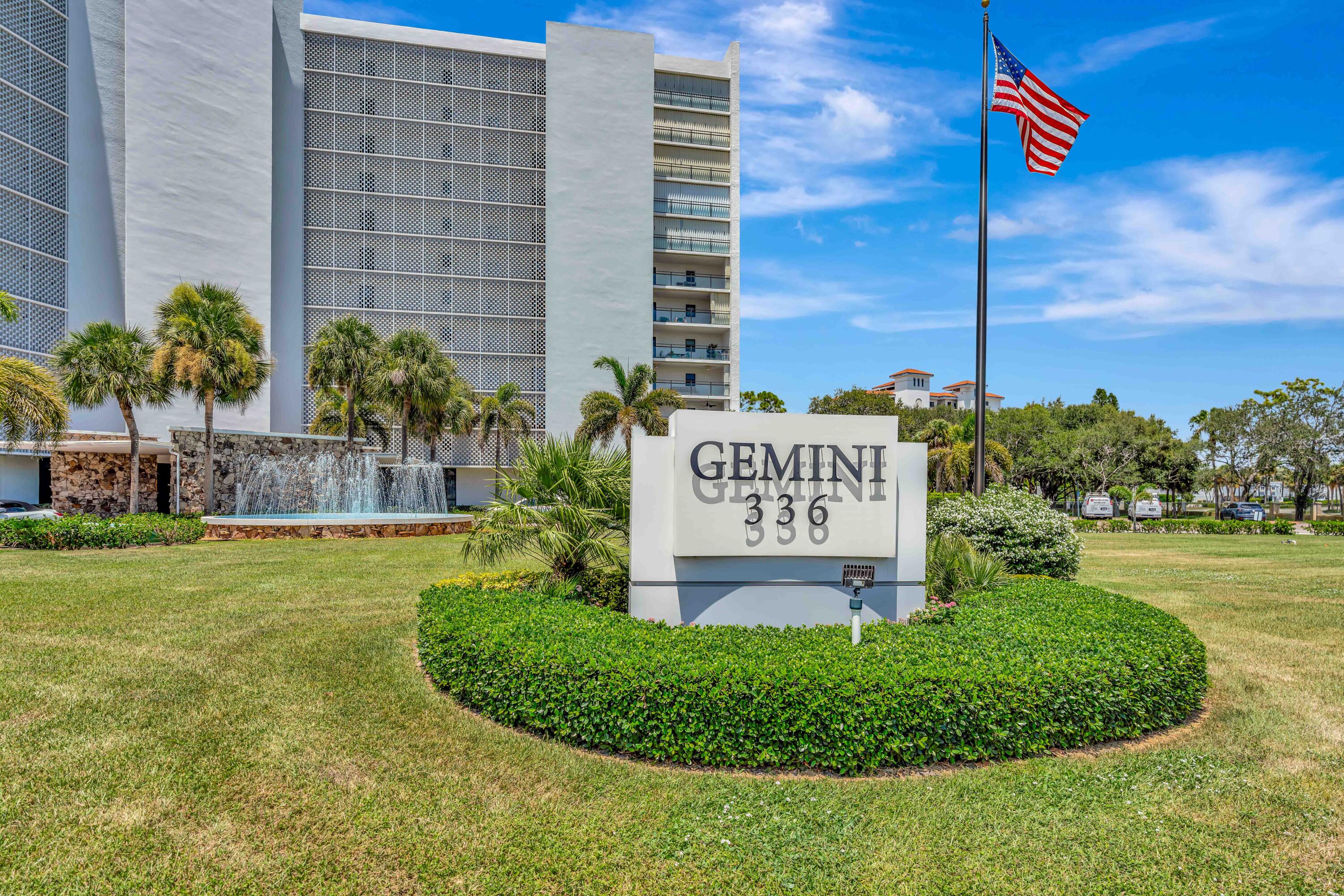 336 Golfview Road 1104