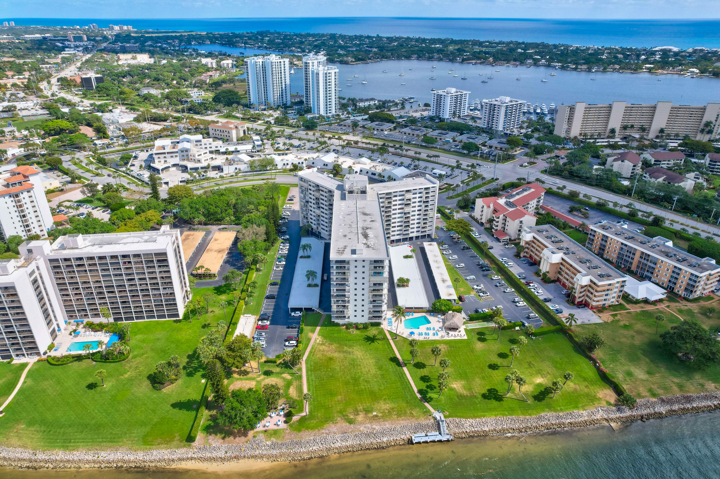 336 Golfview Road 1104