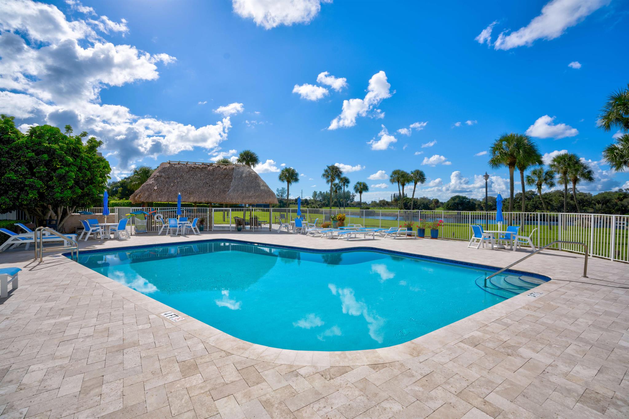 336 Golfview Road 1104