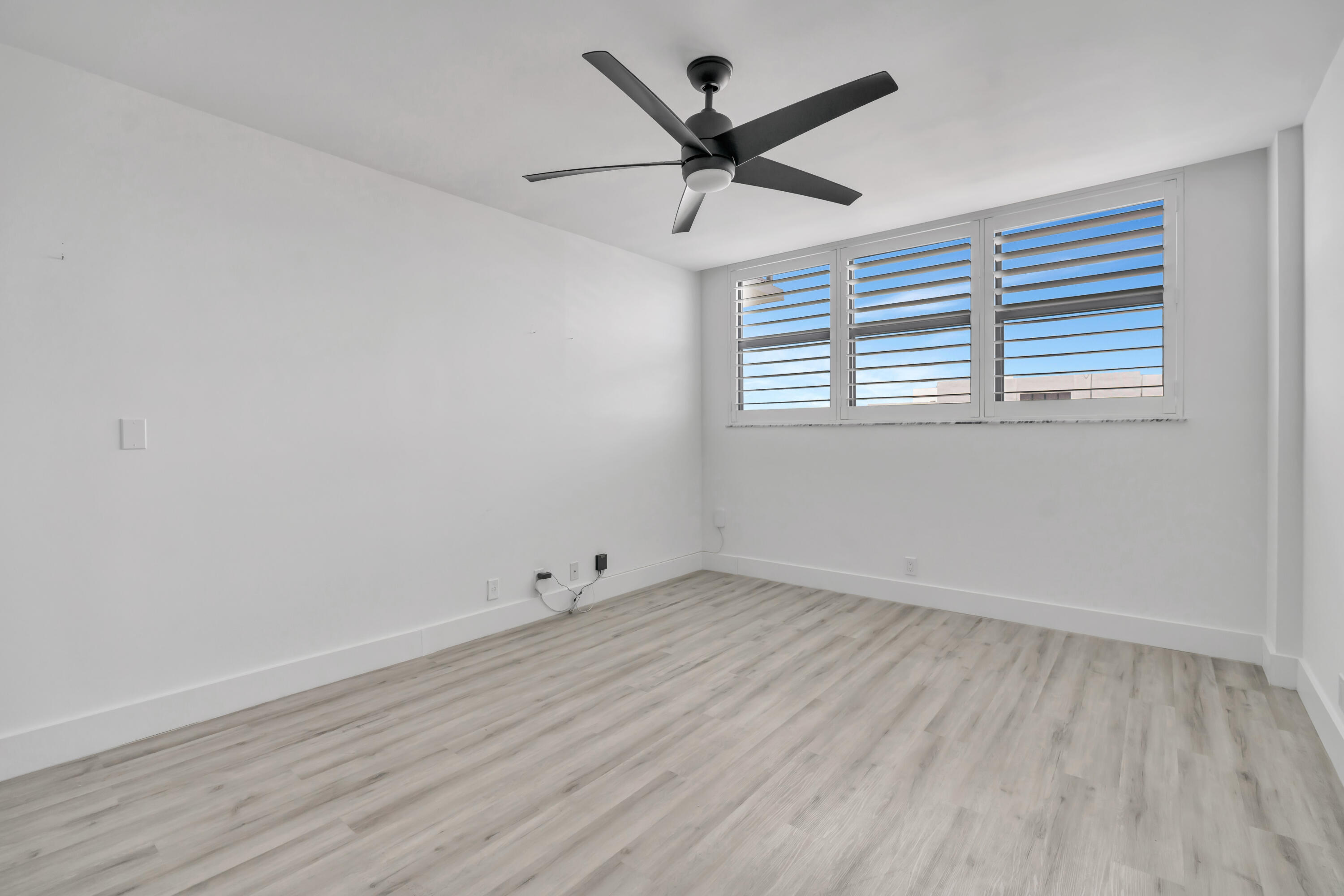 336 Golfview Road 1104