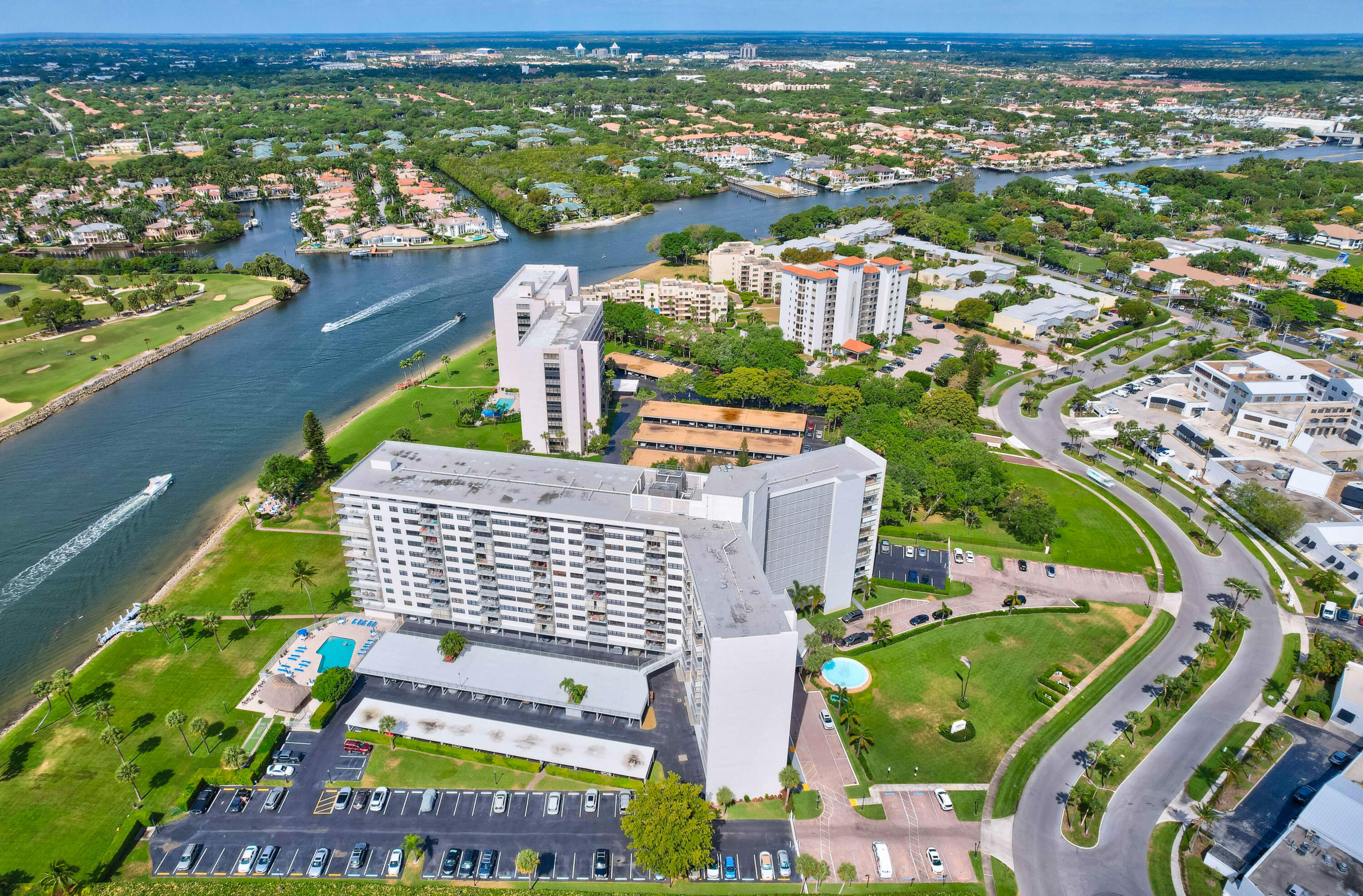 336 Golfview Road 1104