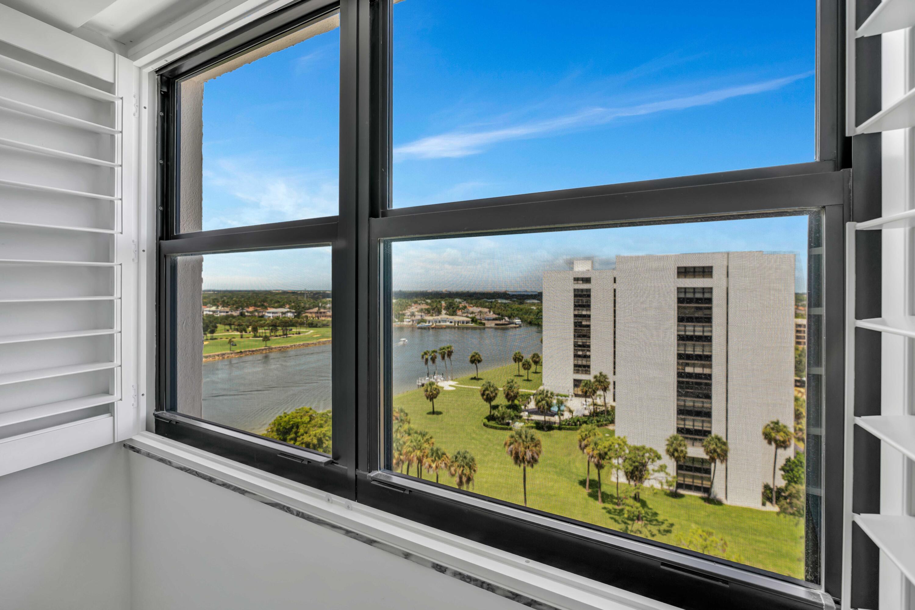 336 Golfview Road 1104