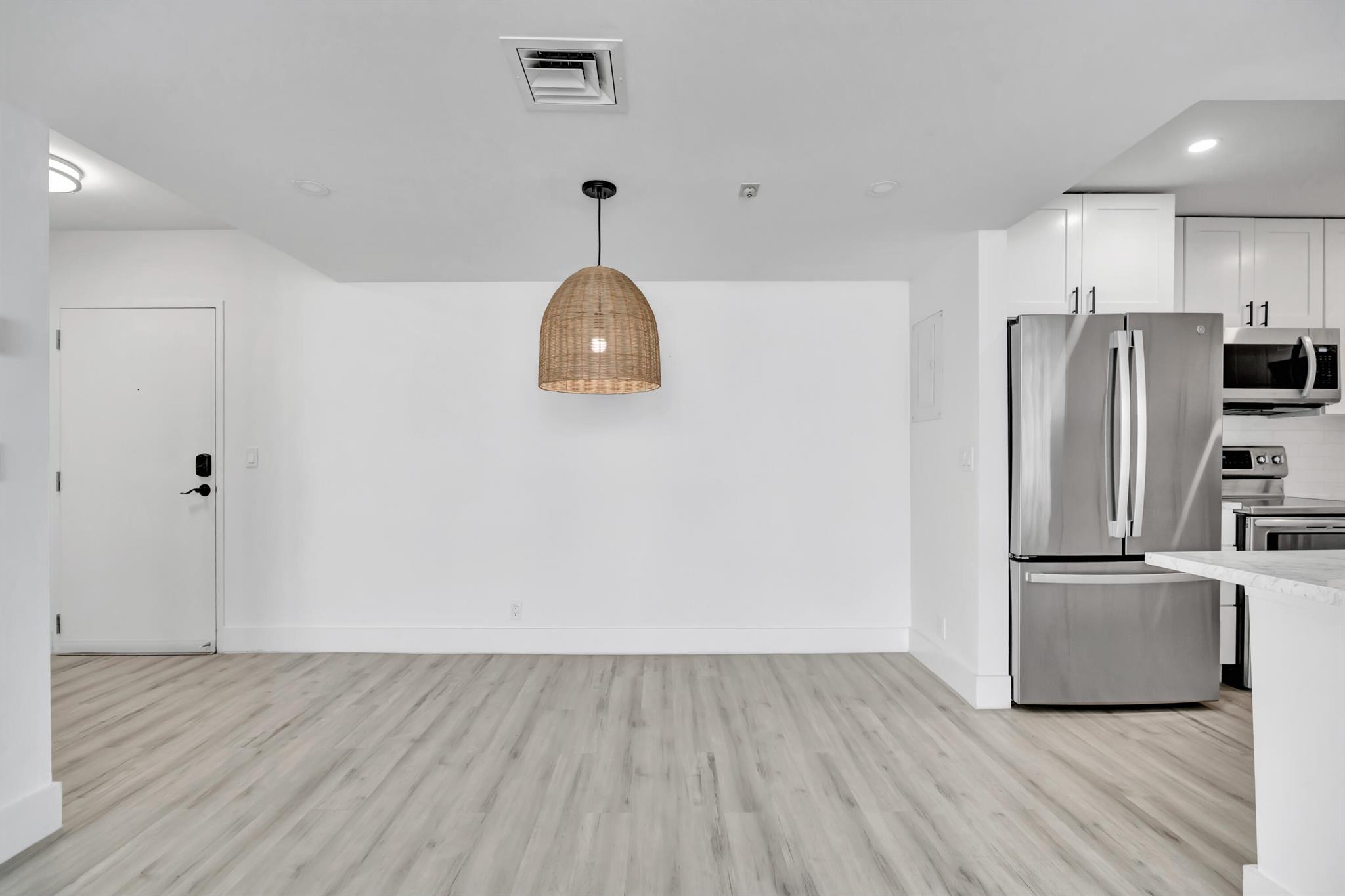 336 Golfview Road 1104