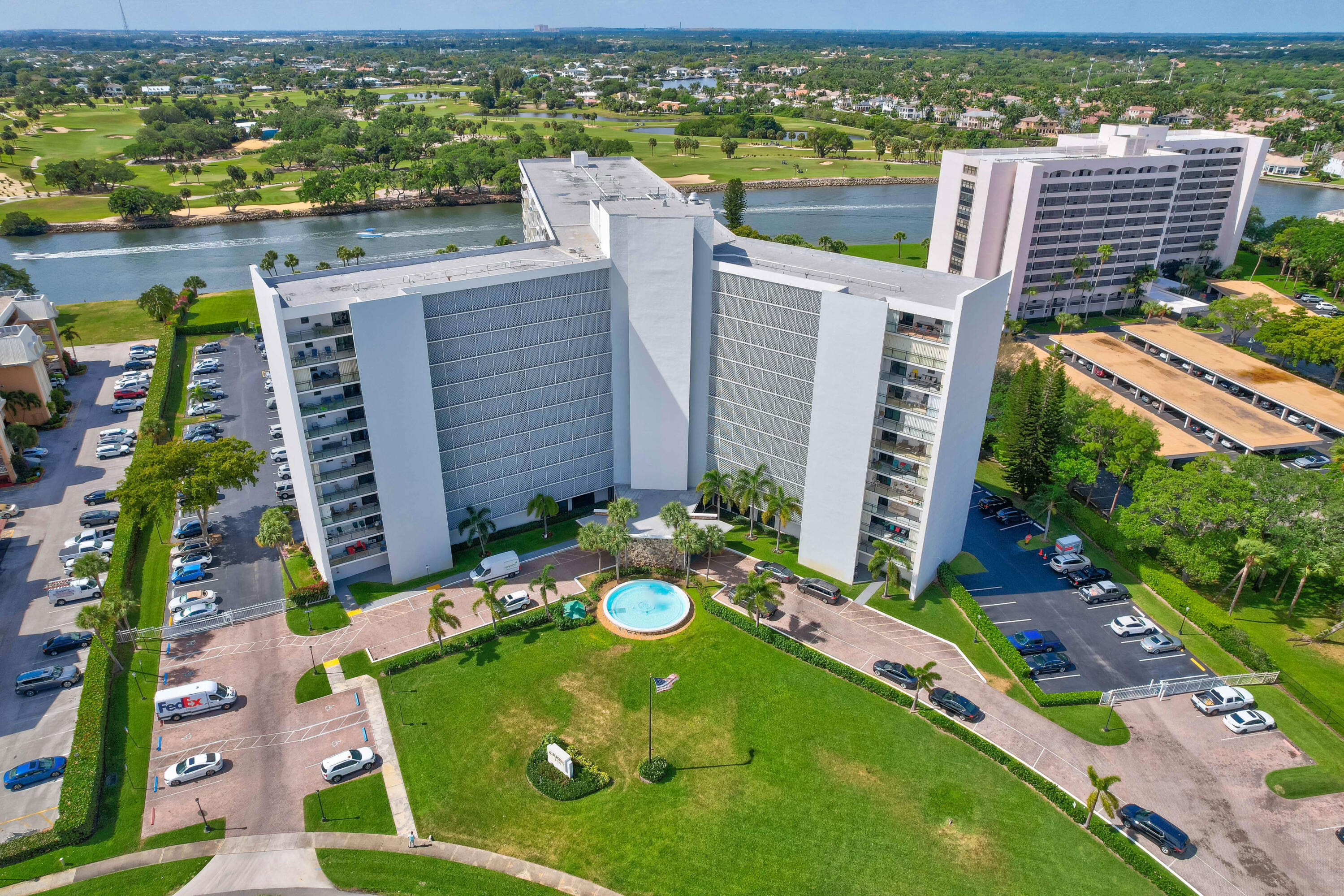 336 Golfview Road 1104
