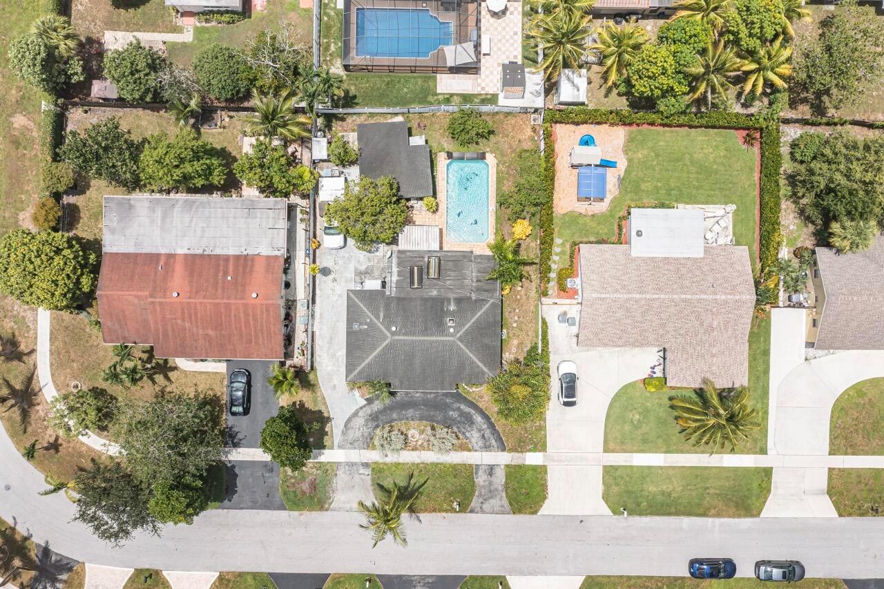 19657 Carolina Circle