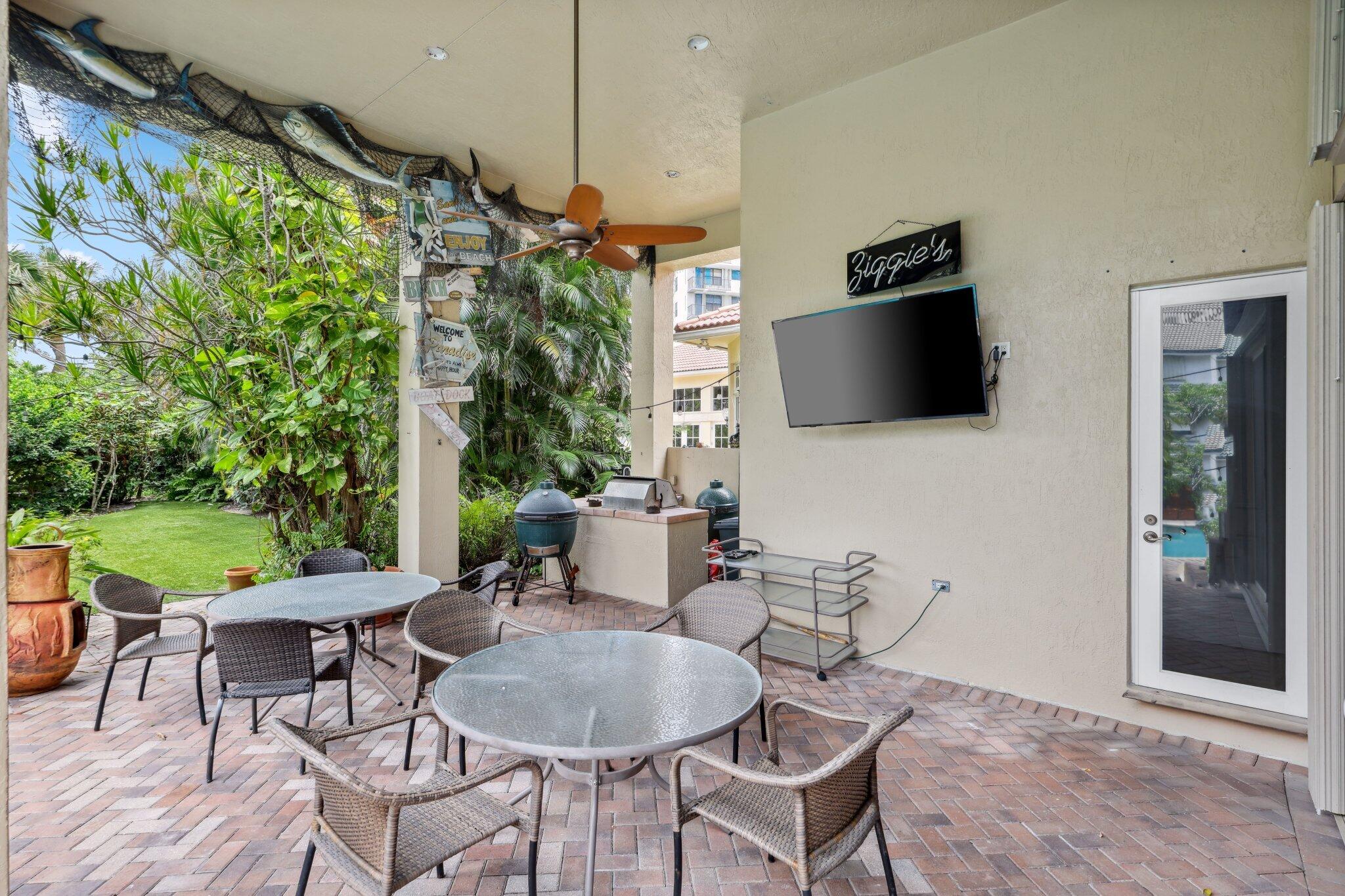 1018 Grand Court