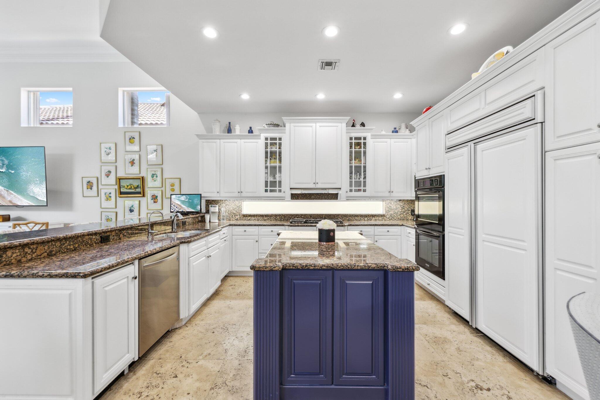1018 Grand Court