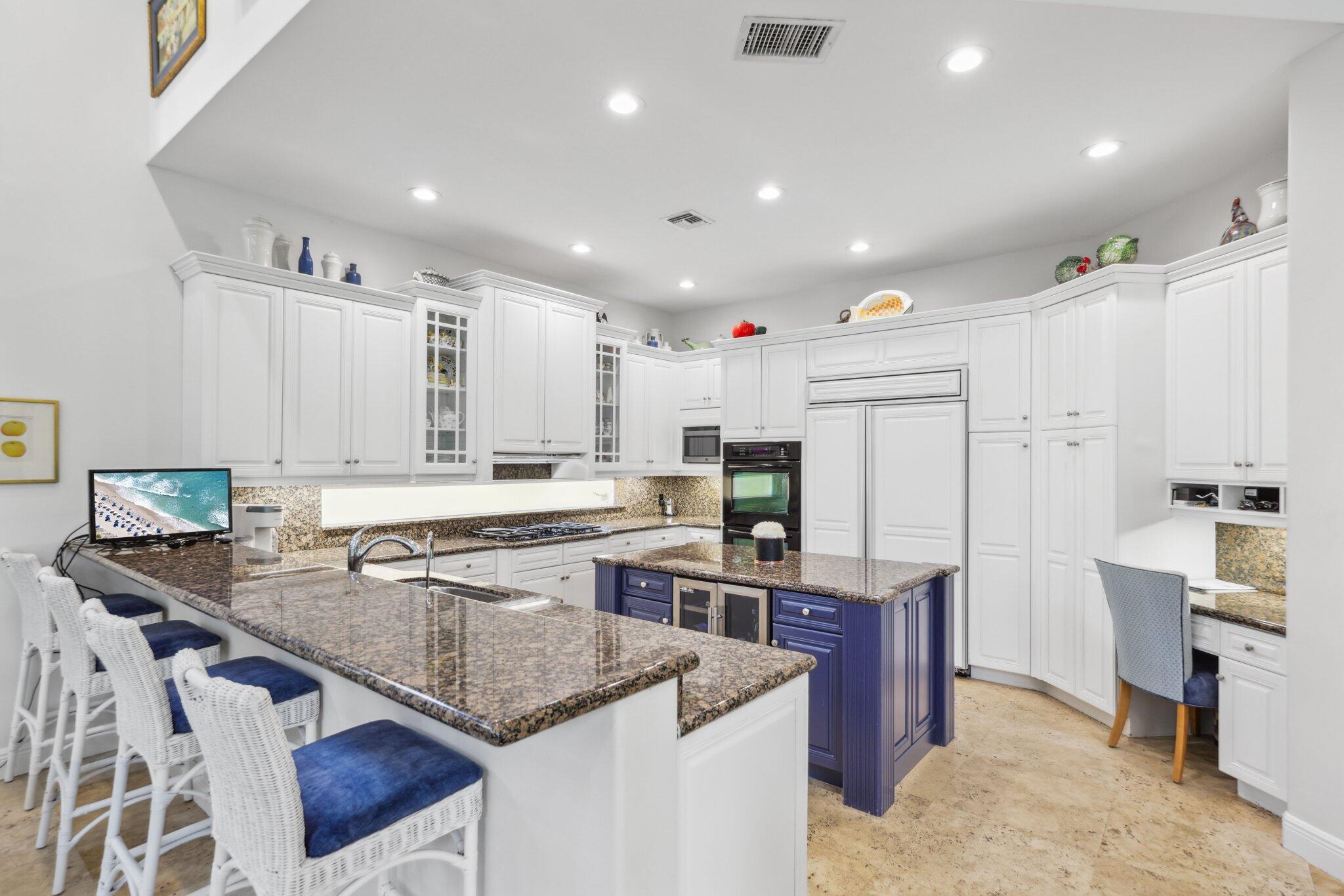 1018 Grand Court