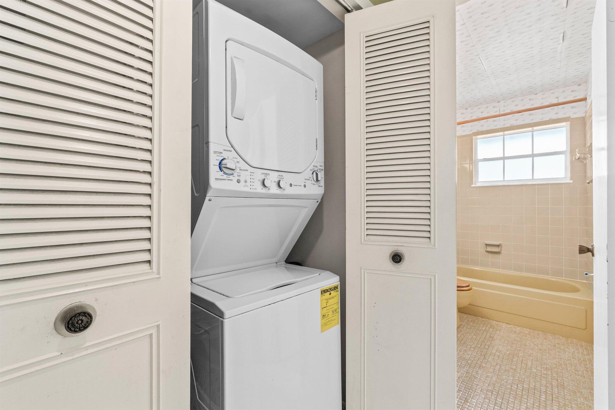 769 Nantucket Circle