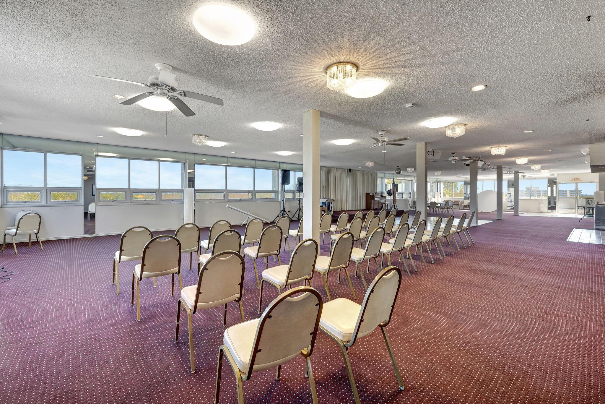 3910 Inverrary Boulevard 601-B