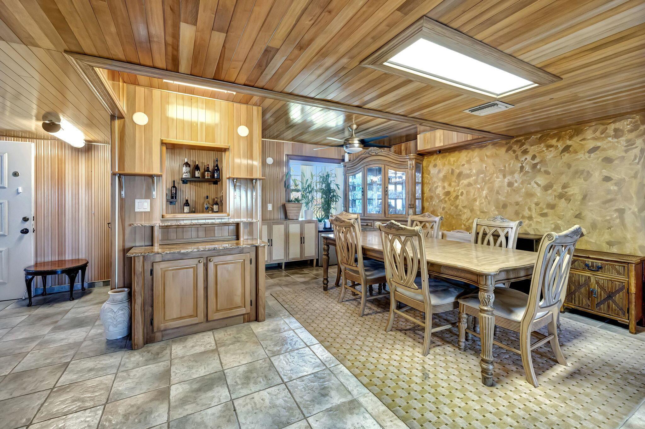 3910 Inverrary Boulevard 601-B