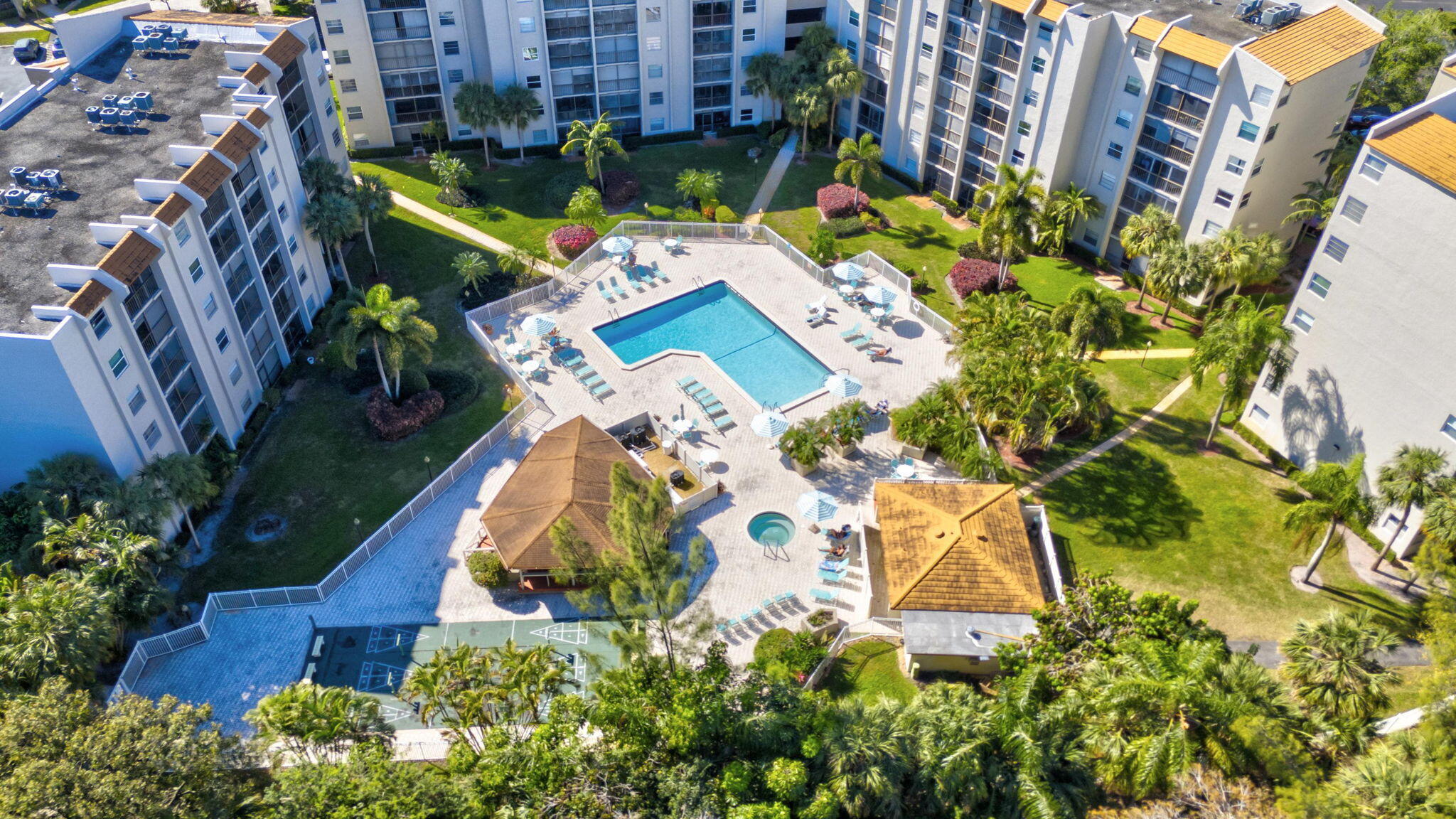 3910 Inverrary Boulevard 601-B