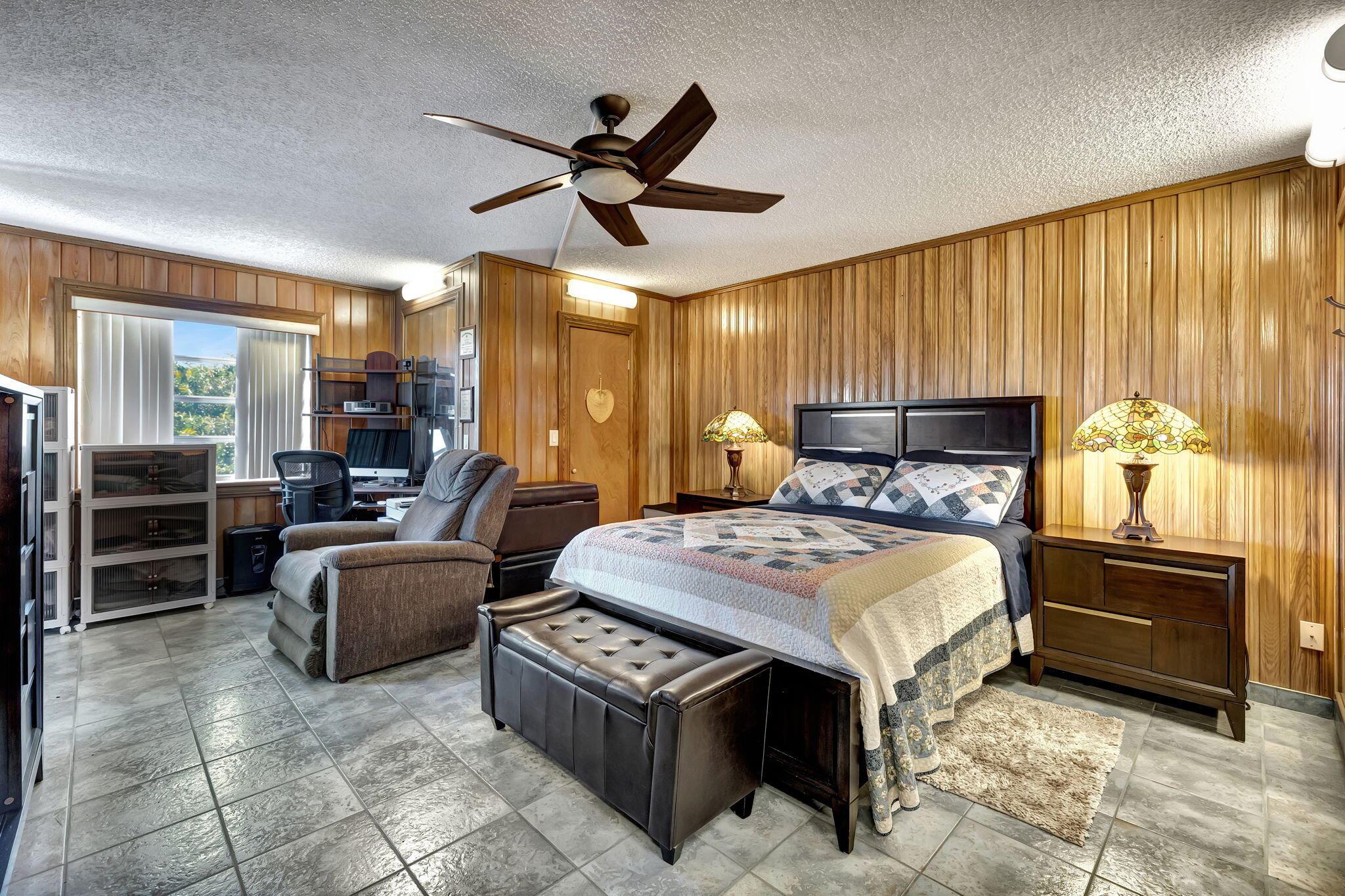 3910 Inverrary Boulevard 601-B