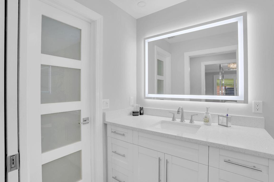 1327 High Point Way SE A, Delray Beach Unit: A