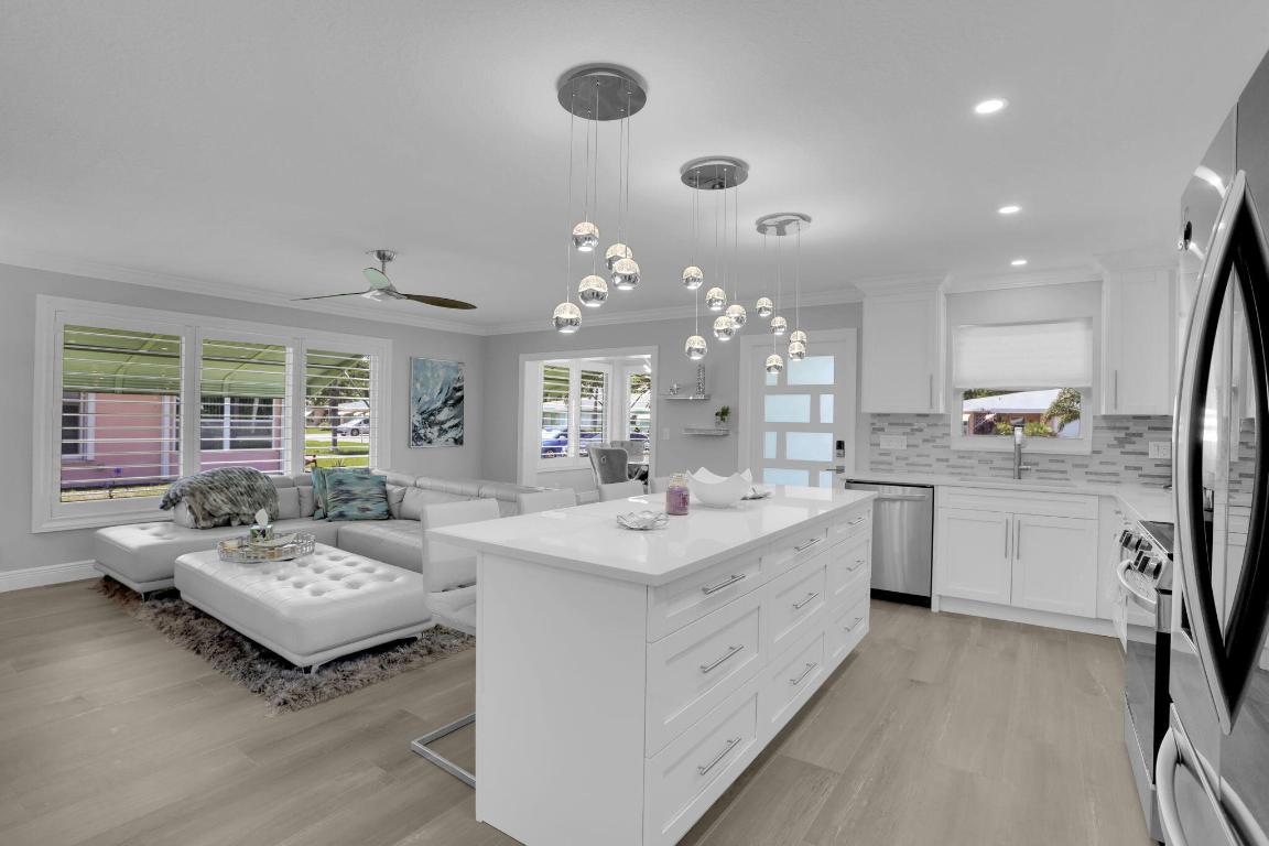 1327 High Point Way SE A, Delray Beach Unit: A