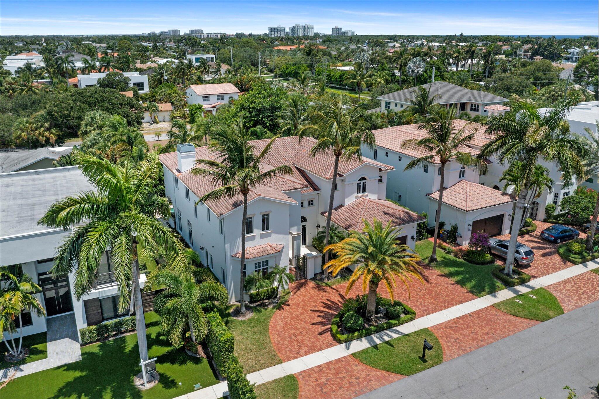 475 NE 4th Street