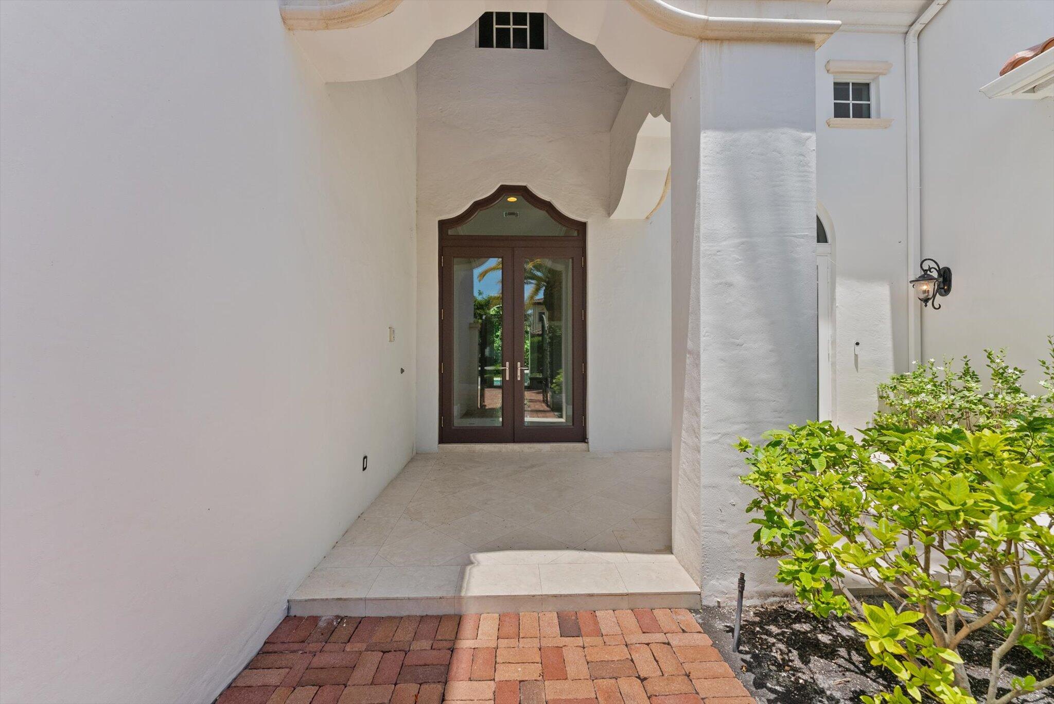 475 NE 4th Street