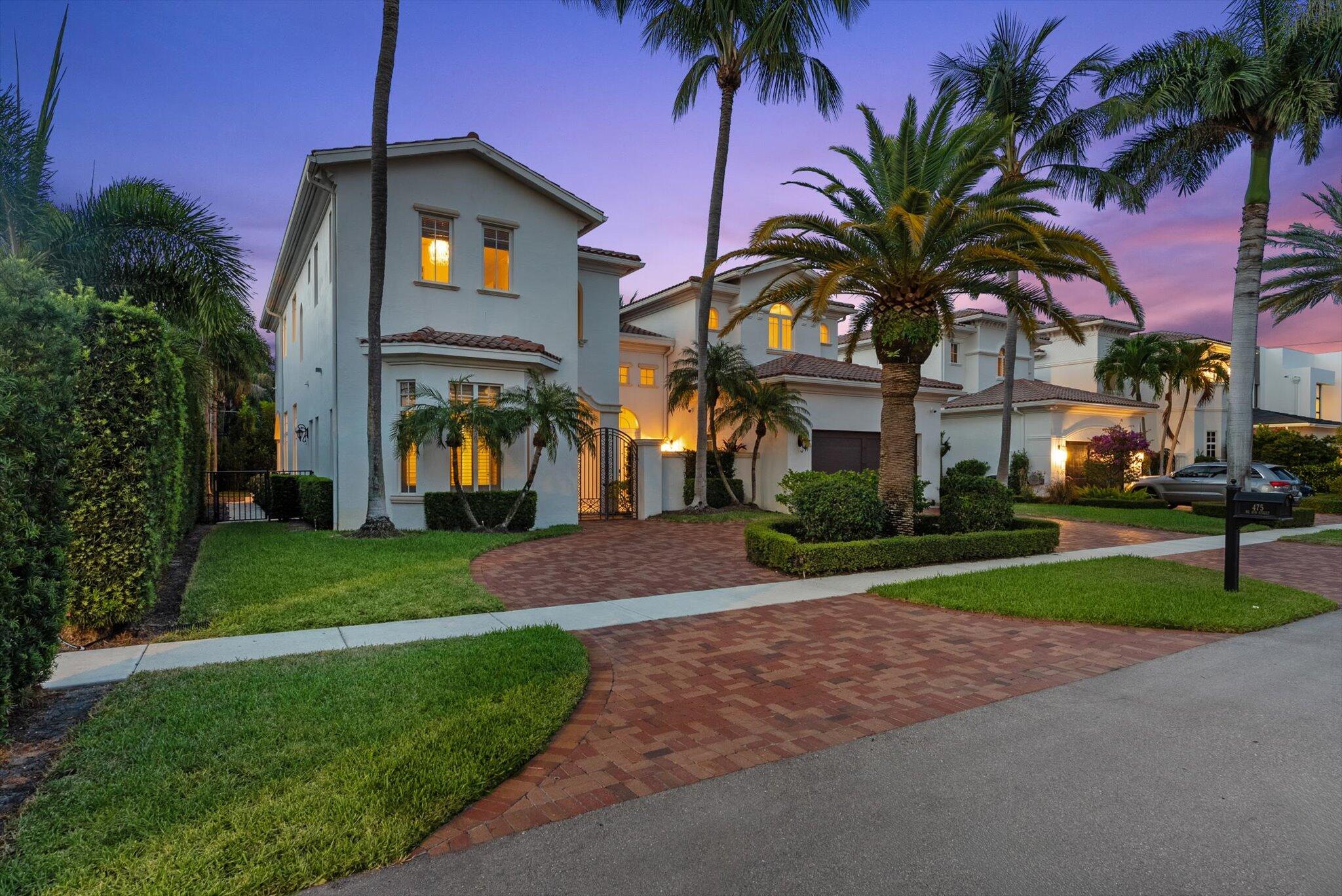 475 NE 4th Street