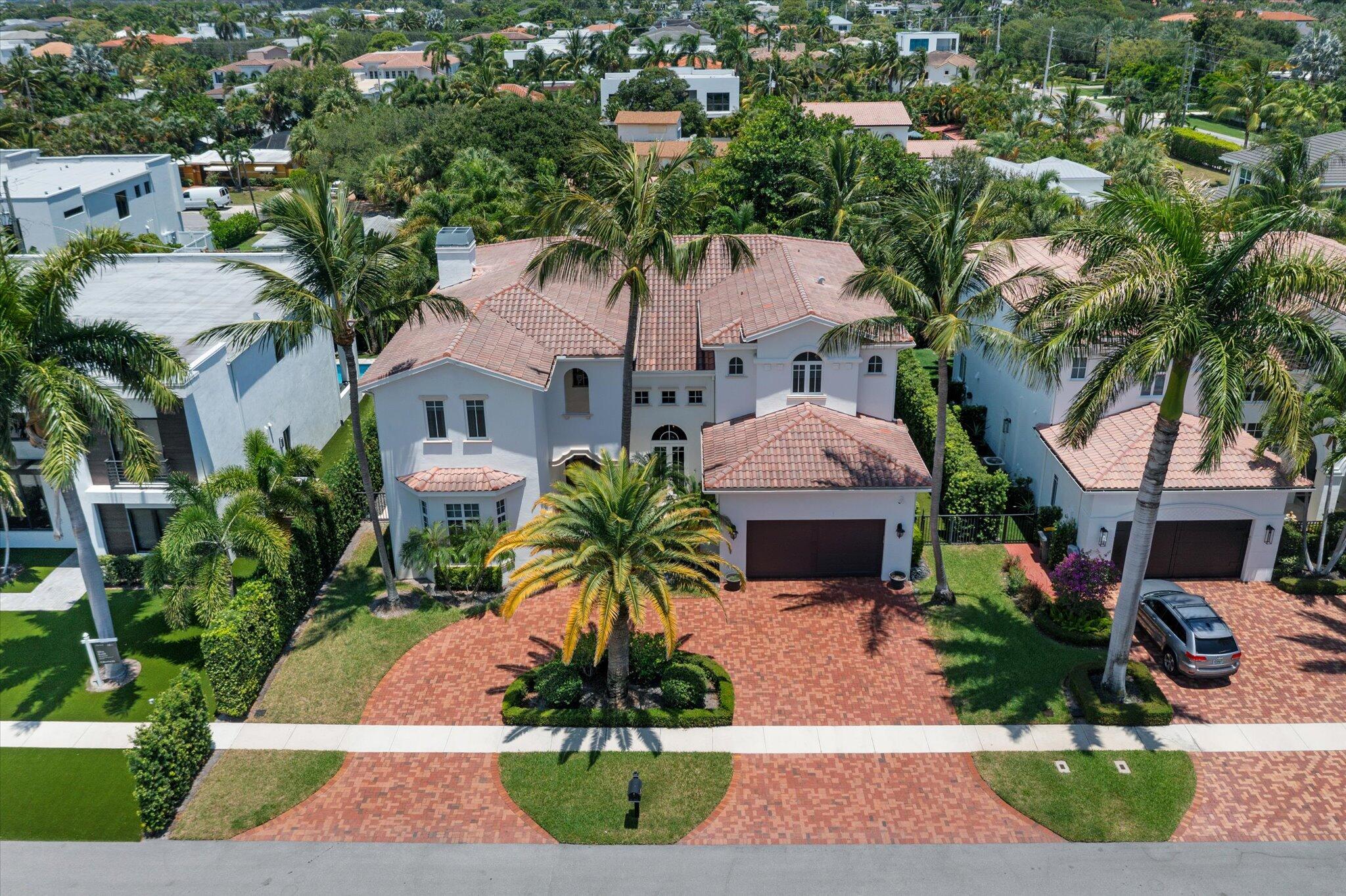 475 NE 4th Street
