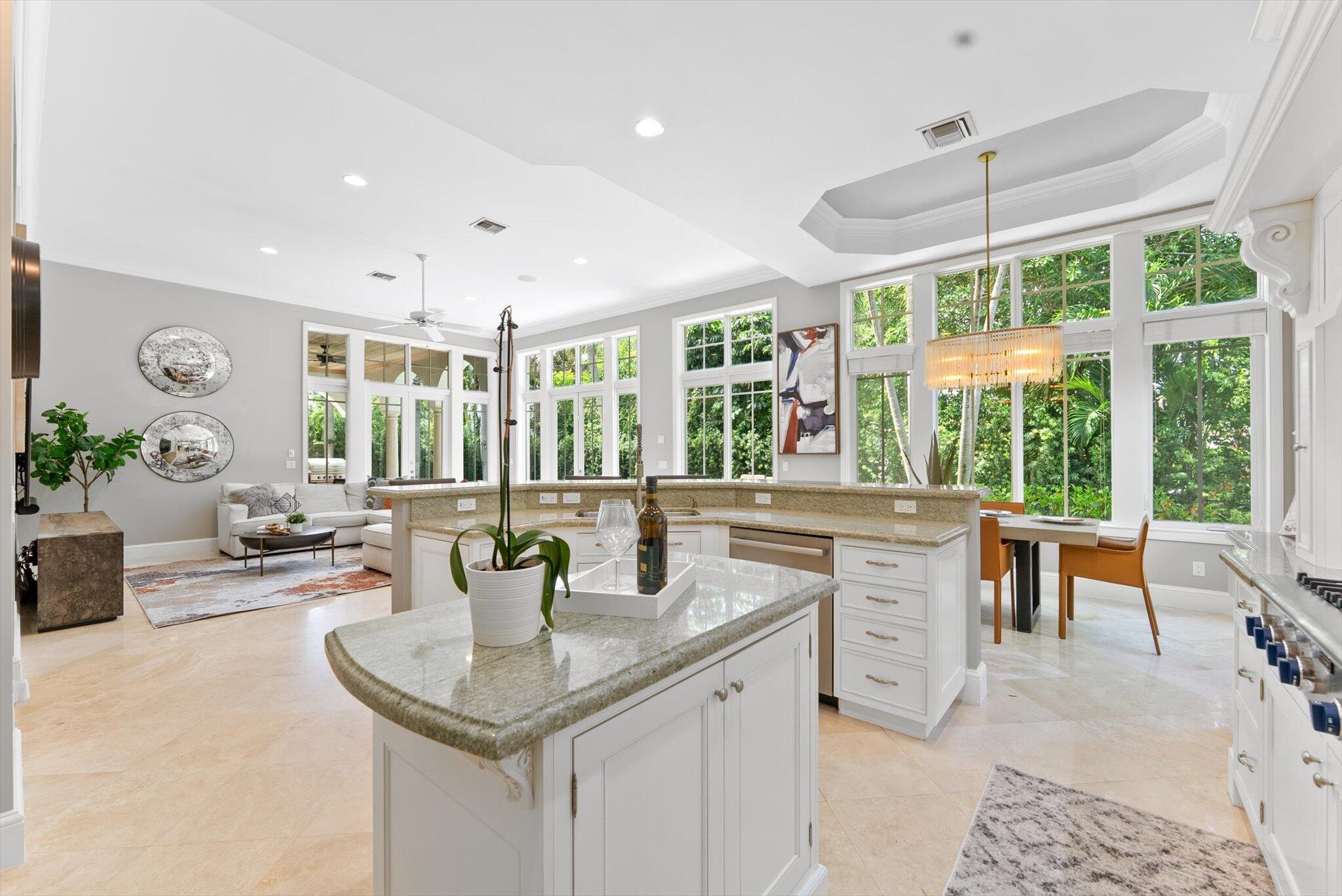 475 NE 4th Street