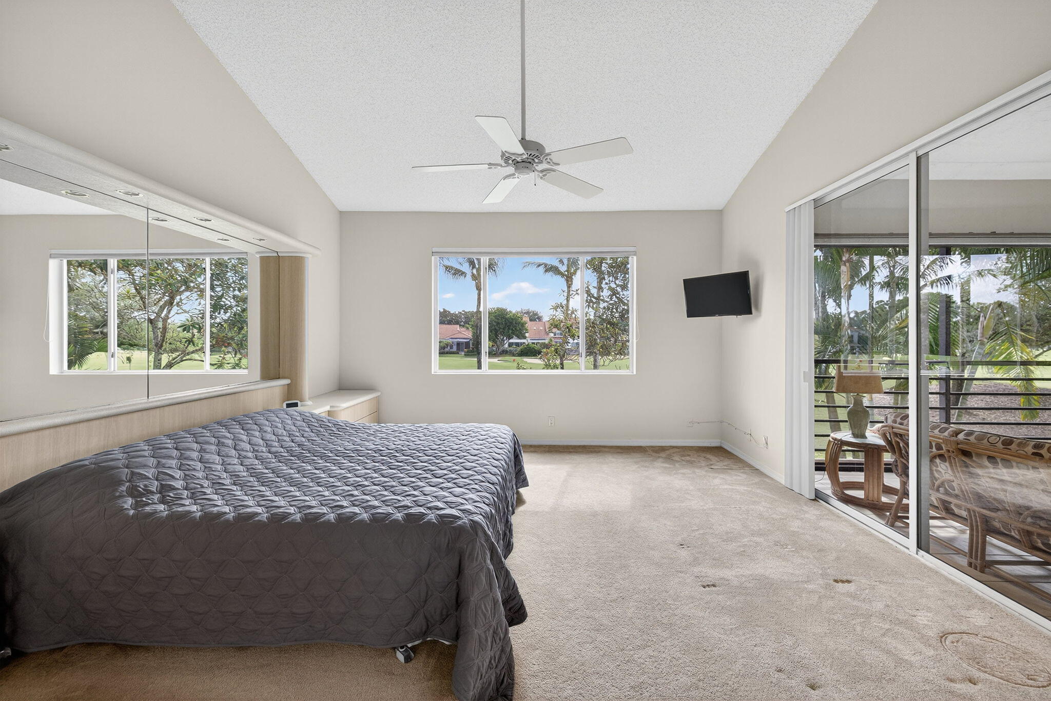 5800 NW 24th Avenue 303