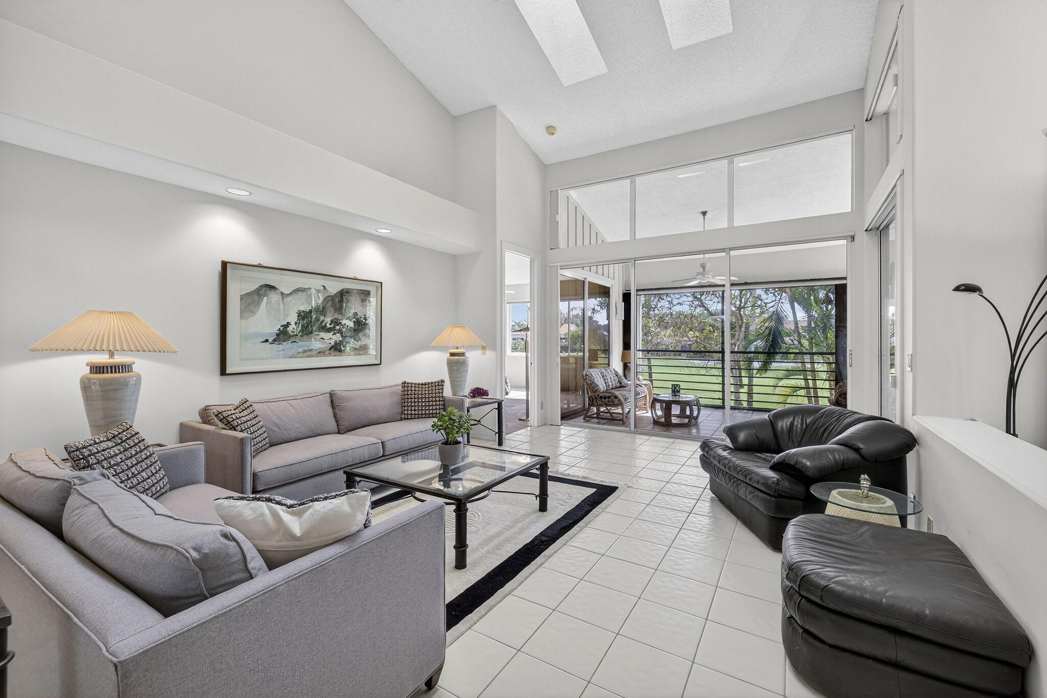 5800 NW 24th Avenue 303