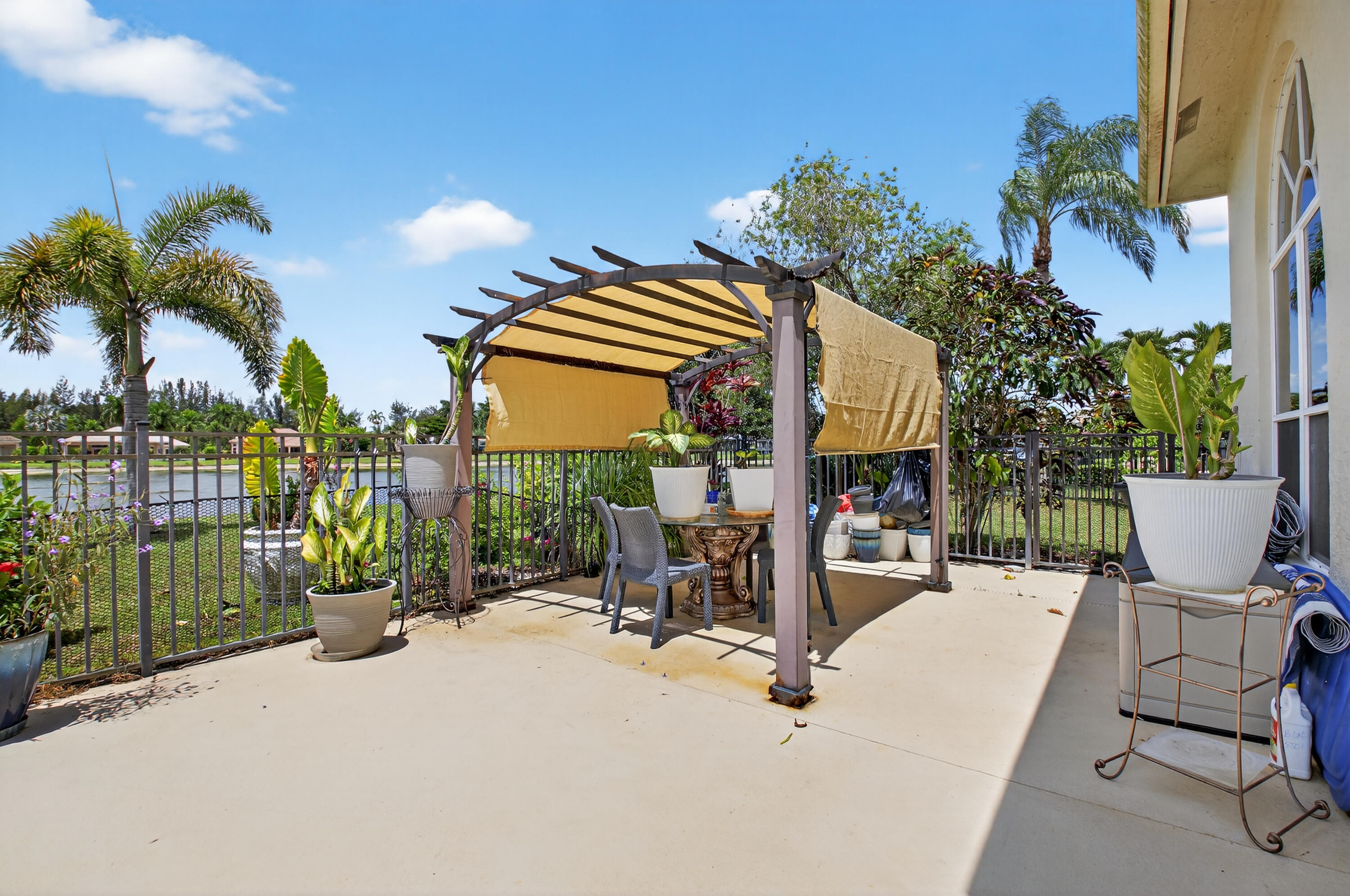 8121 Desmond Drive
