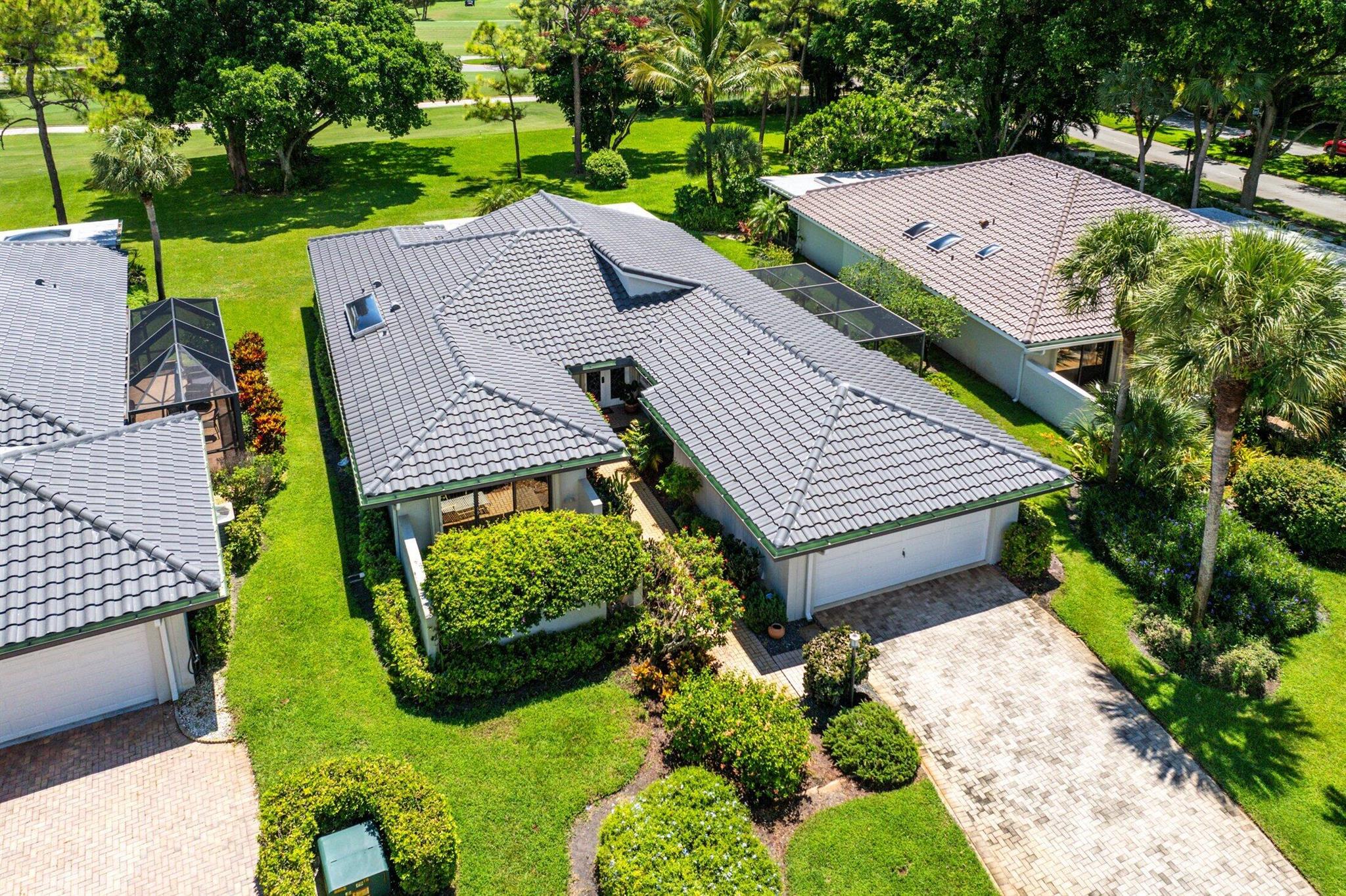 3 Glens Drive E