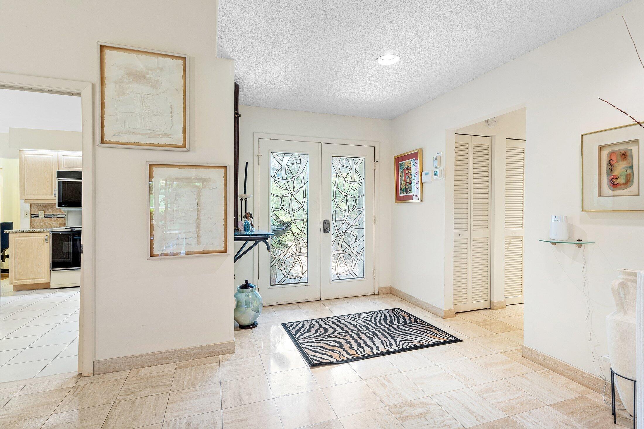 3 Glens Drive E