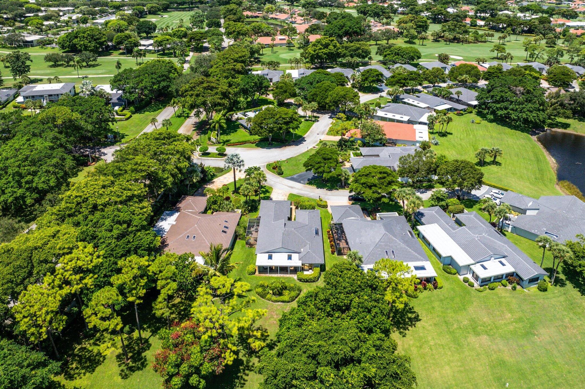 3 Glens Drive E