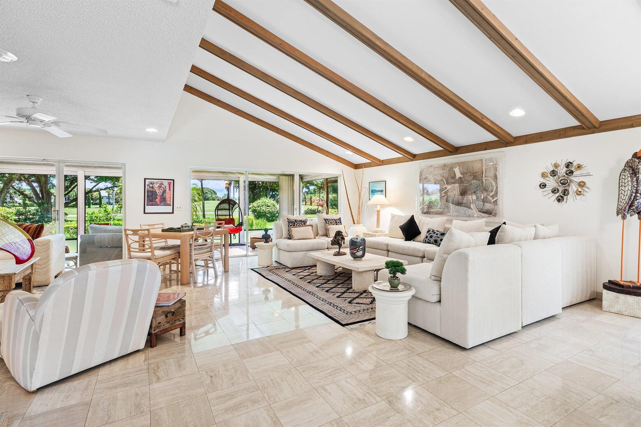 3 Glens Drive E