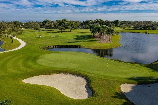4 Clubhouse Lane