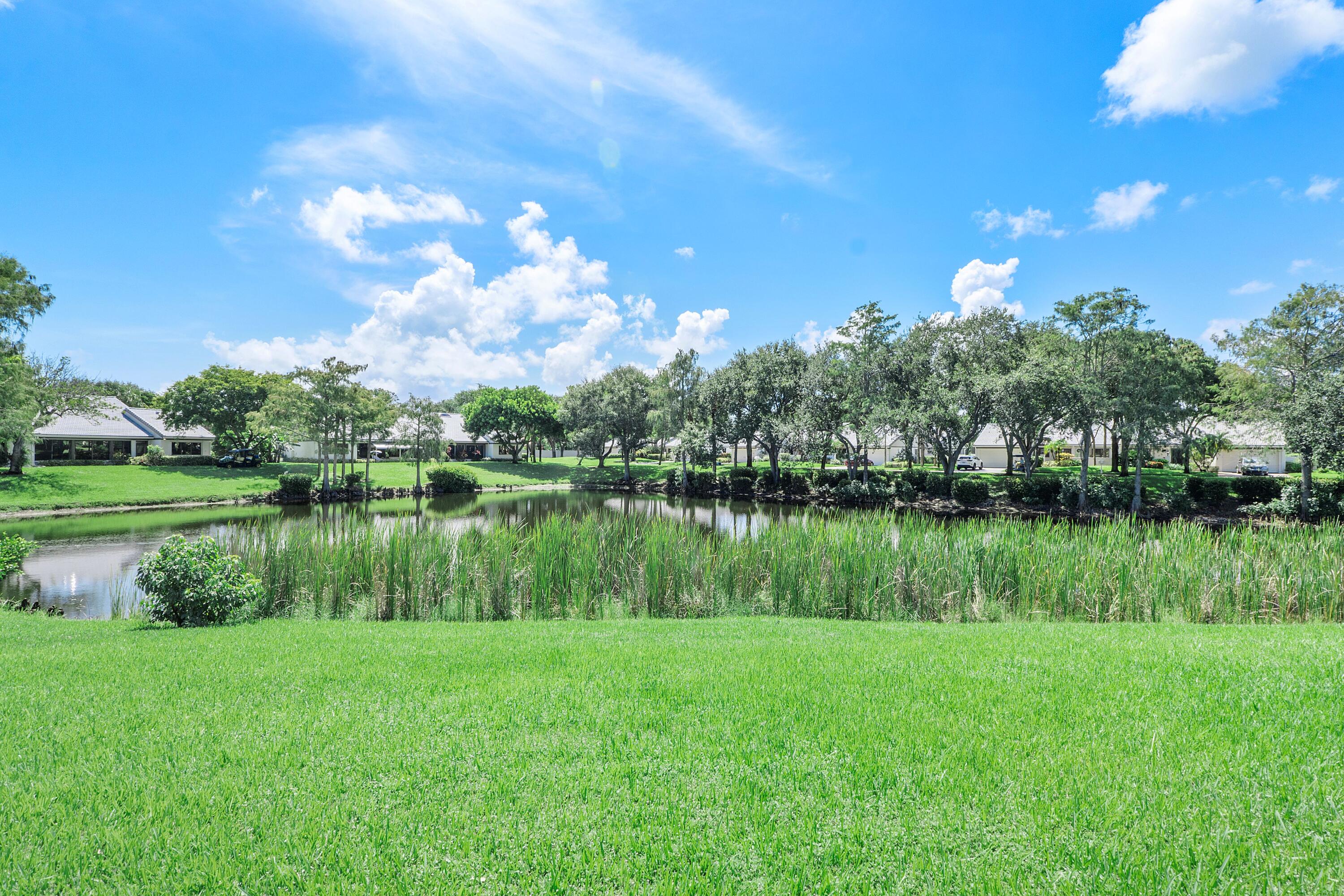 4 Clubhouse Lane