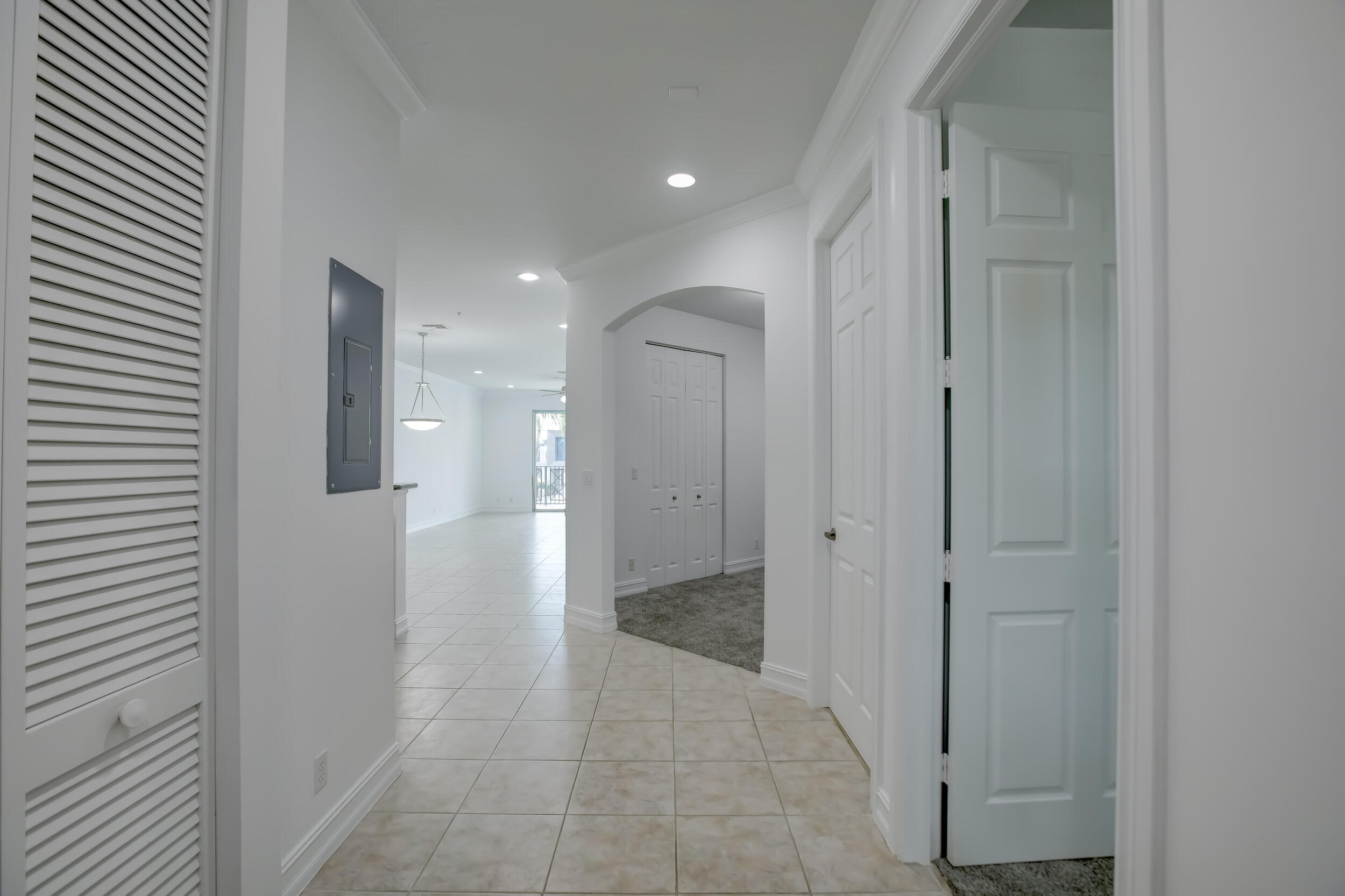 2720 NE 15th Street 203